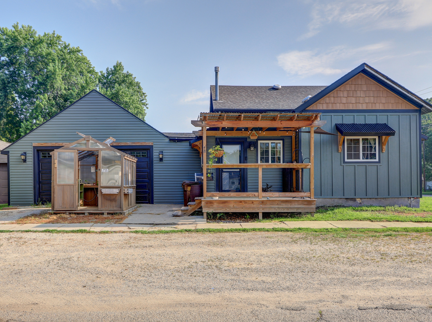 48 Ferry Street Property Photo 4