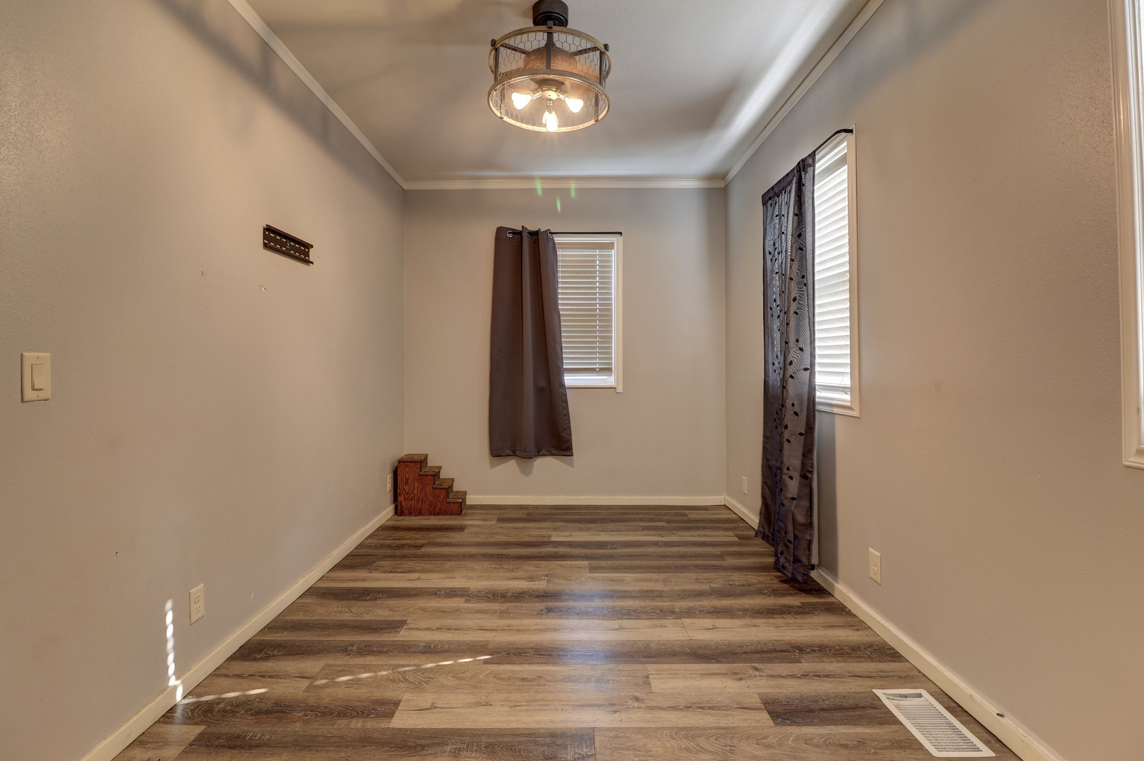 48 Ferry Street Property Photo 19
