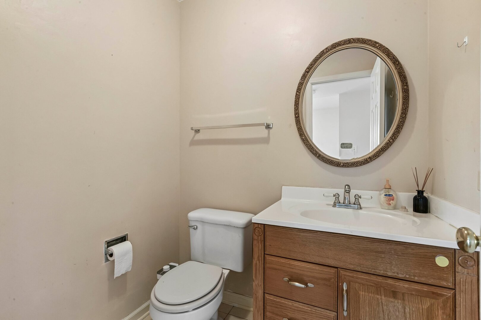 1105 E Point Drive Property Photo 12