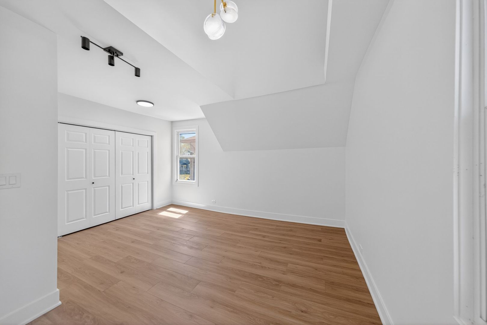 716 S 7th Avenue Property Photo 14