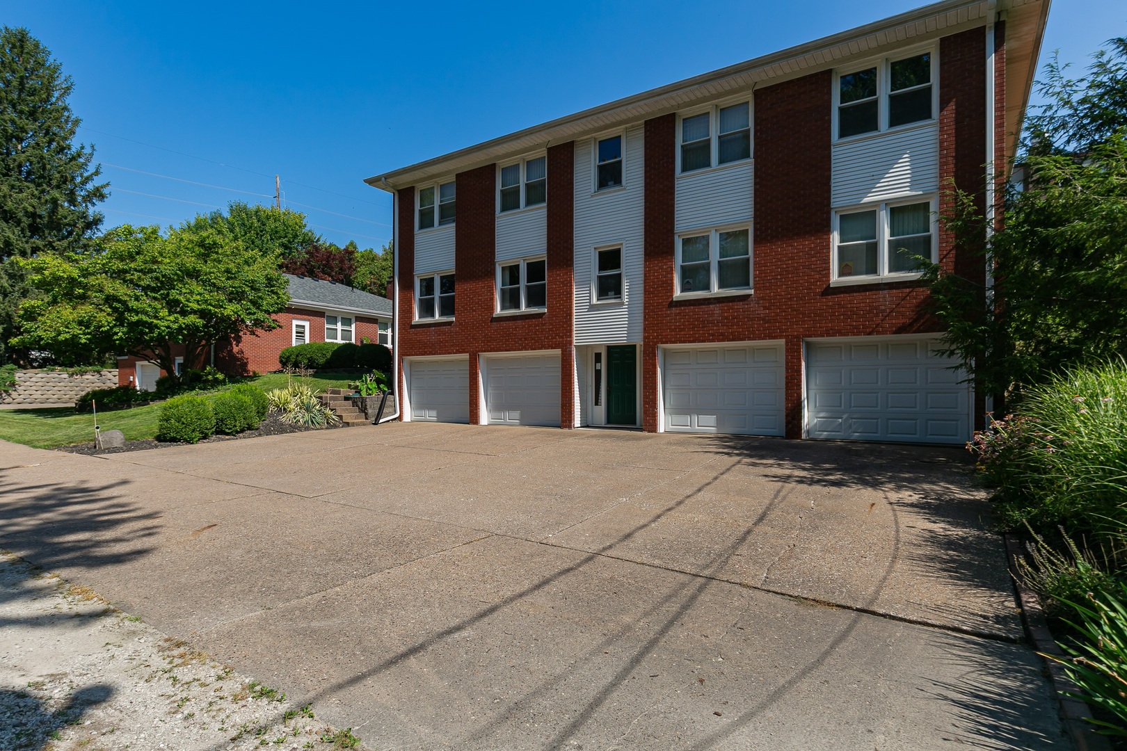2625 24th Street Property Photo 49