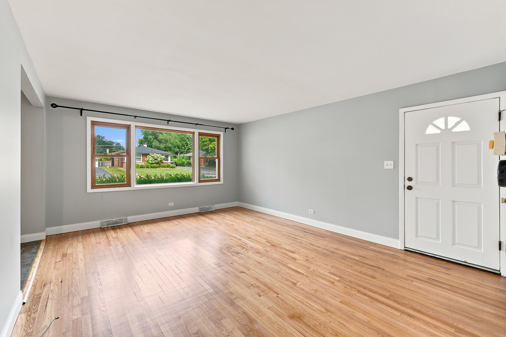 1113 S Haddow Avenue Property Photo 5