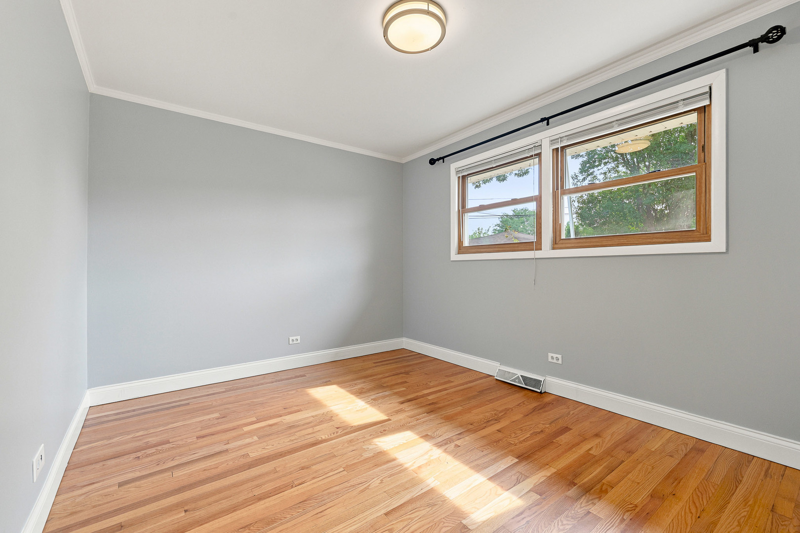 1113 S Haddow Avenue Property Photo 19