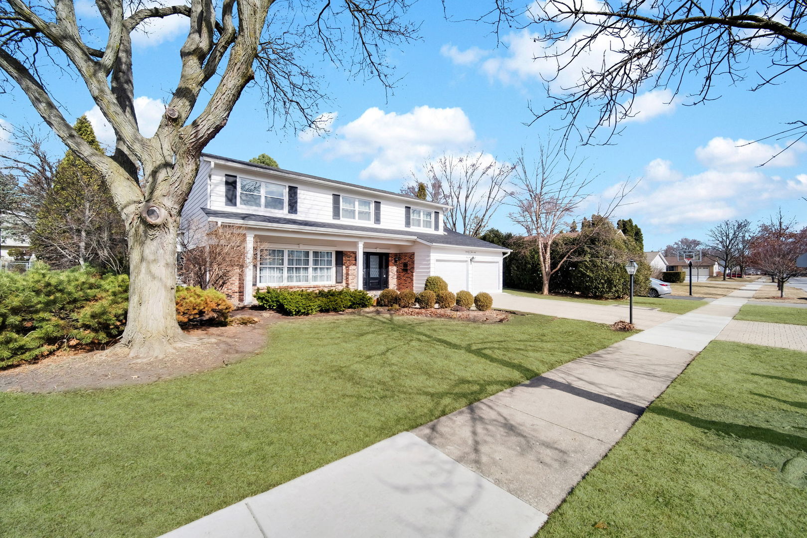 24 W Berkley Drive Property Photo 3