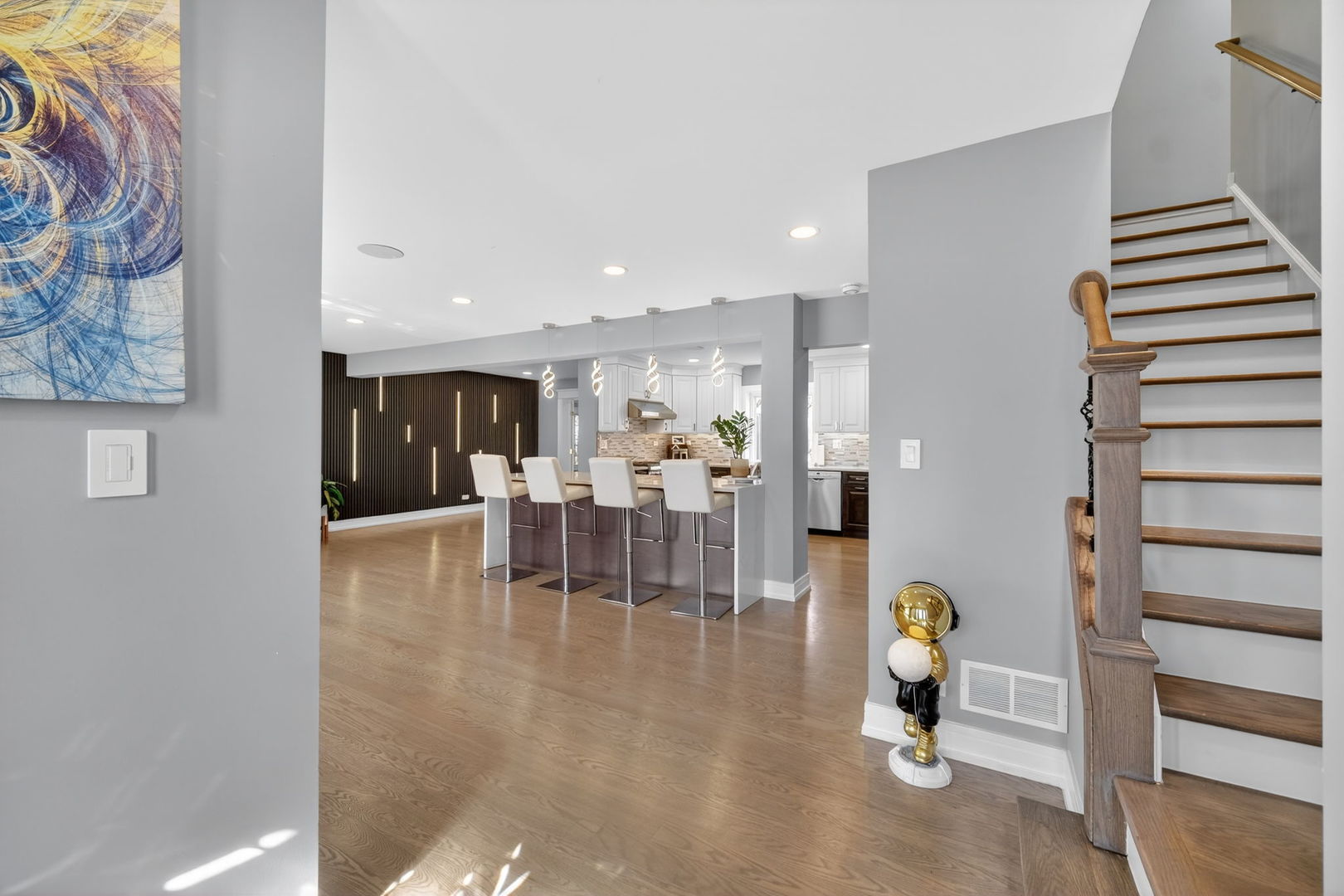 24 W Berkley Drive Property Photo 4