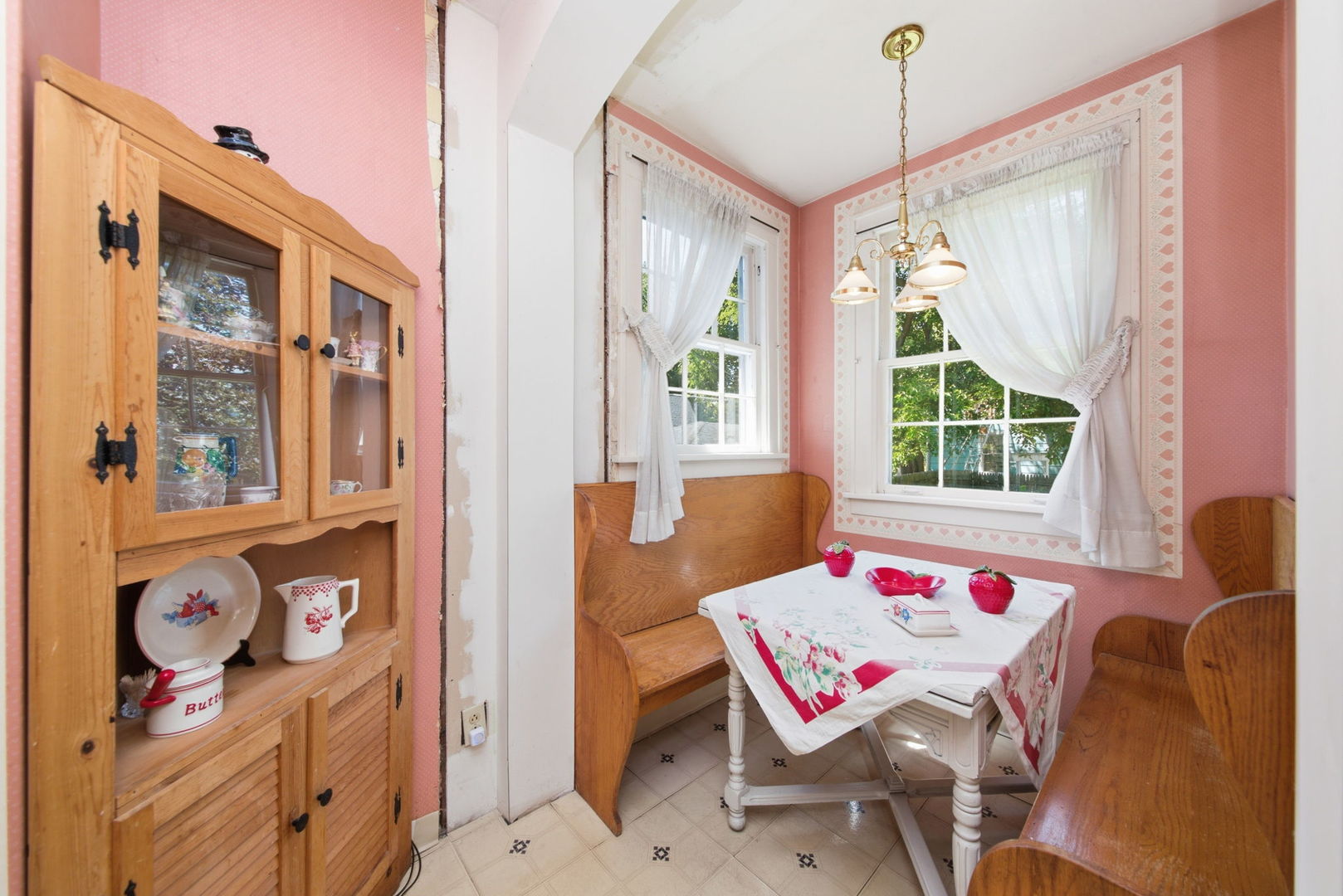 1249 Maple Avenue Property Photo 10