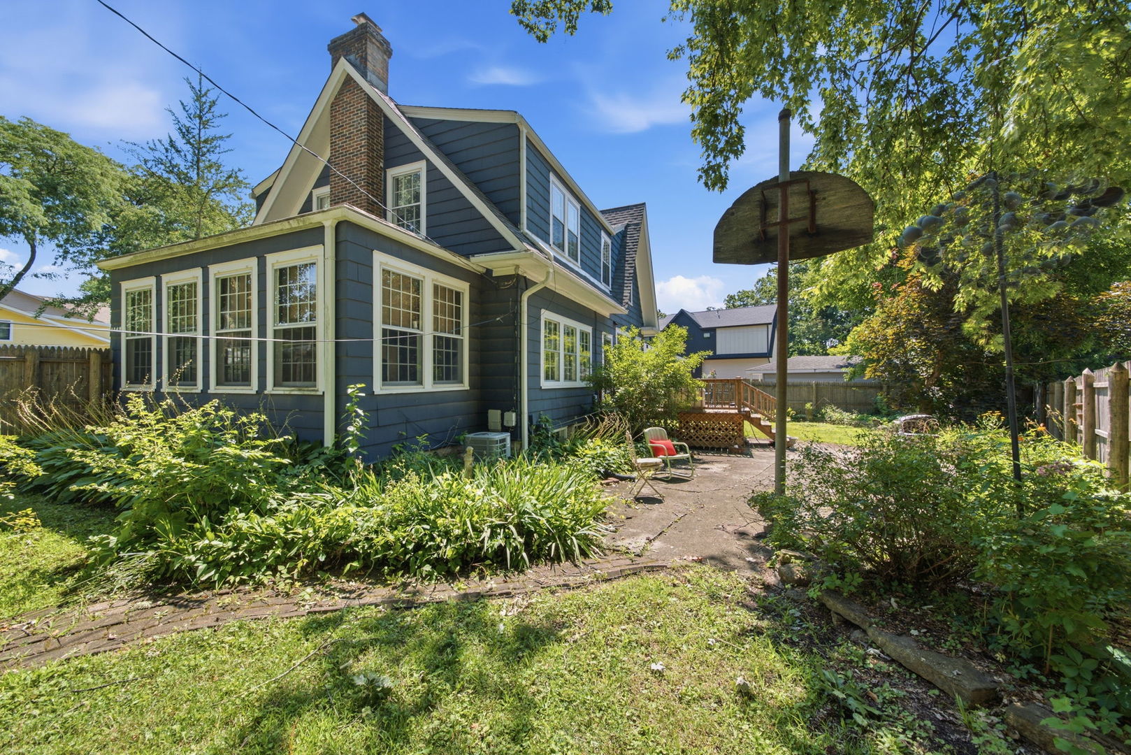 1249 Maple Avenue Property Photo 23