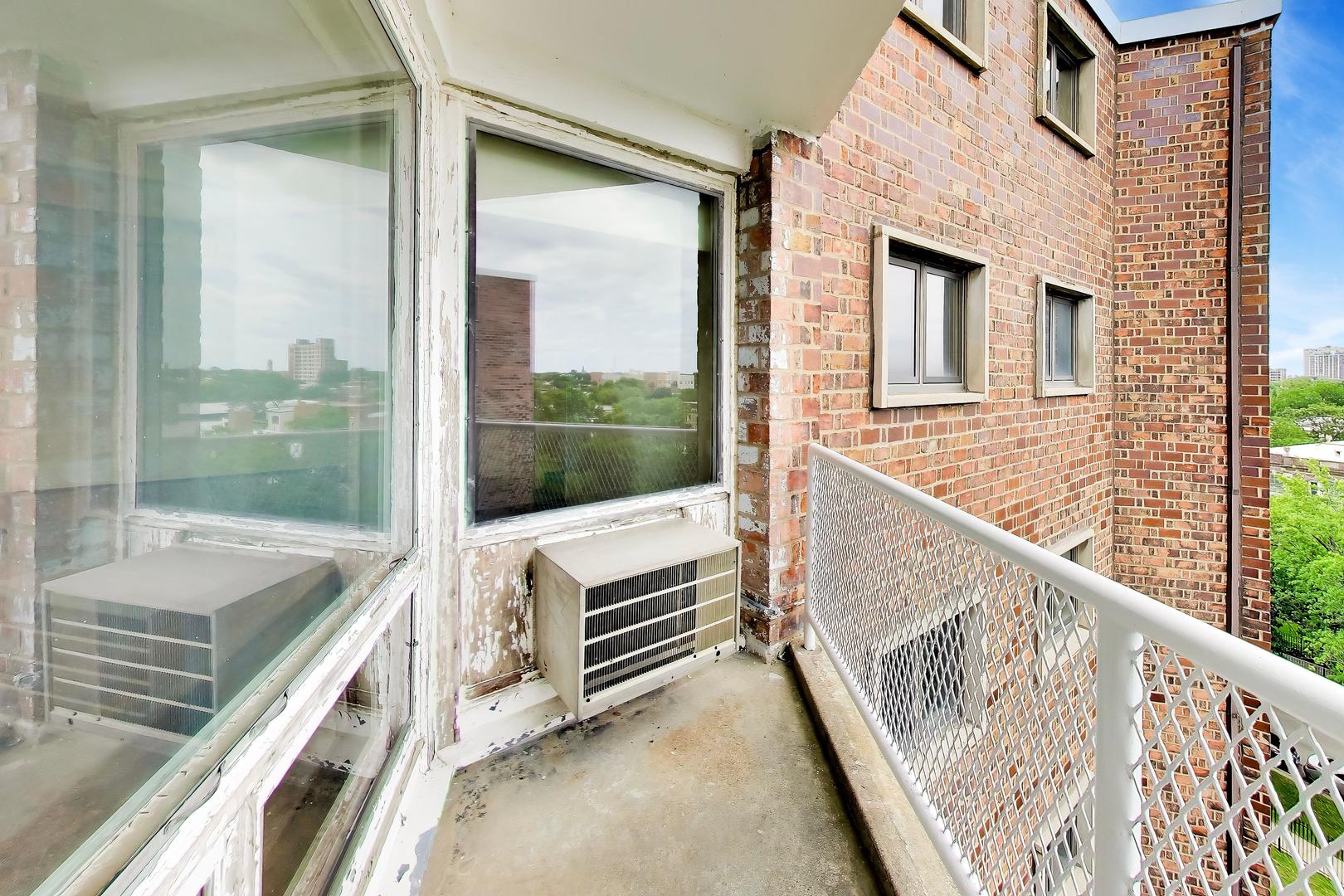 1122 W Lunt Avenue 8c Property Photo 25
