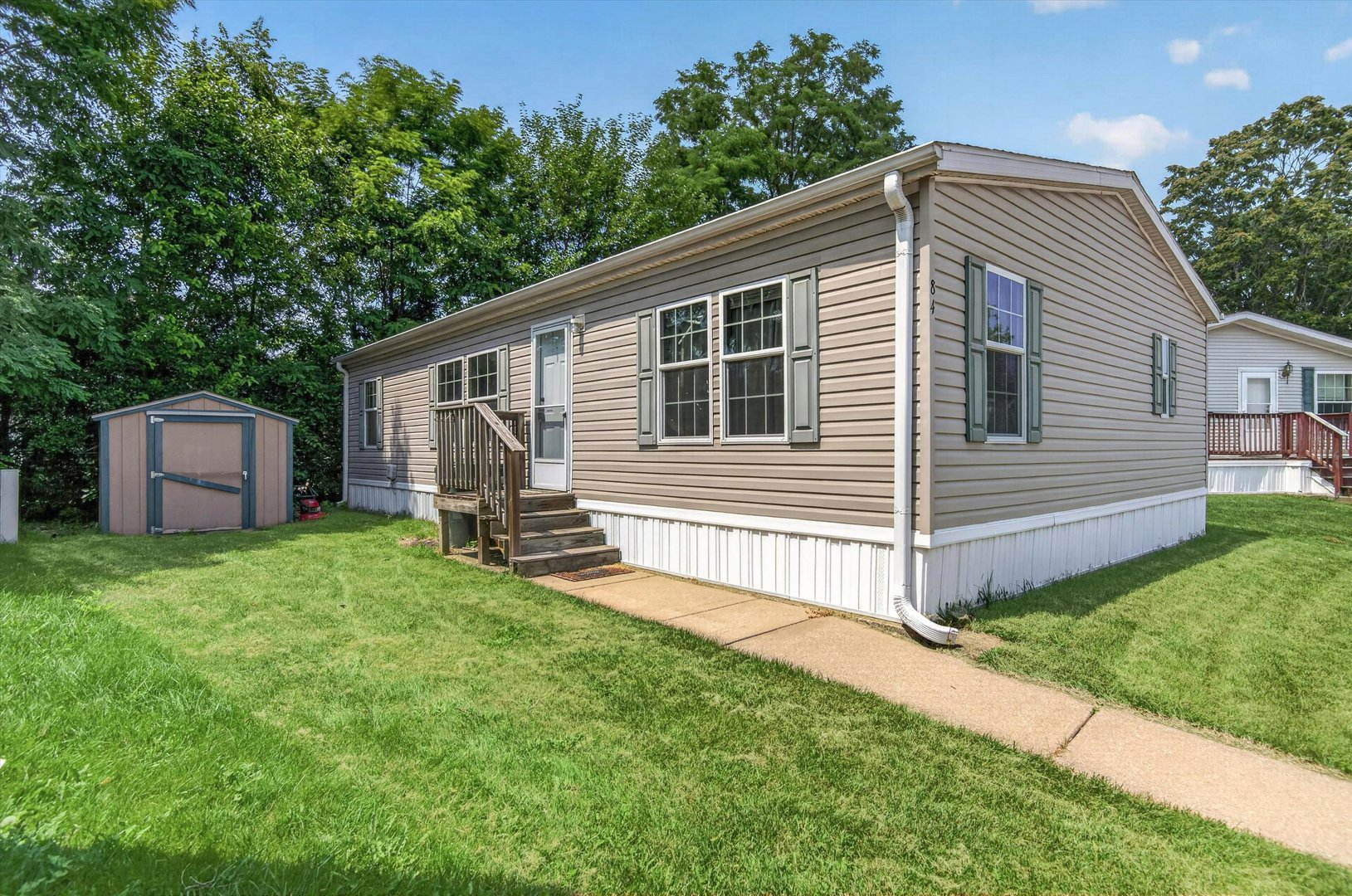 84 Brenner Court Property Photo 1