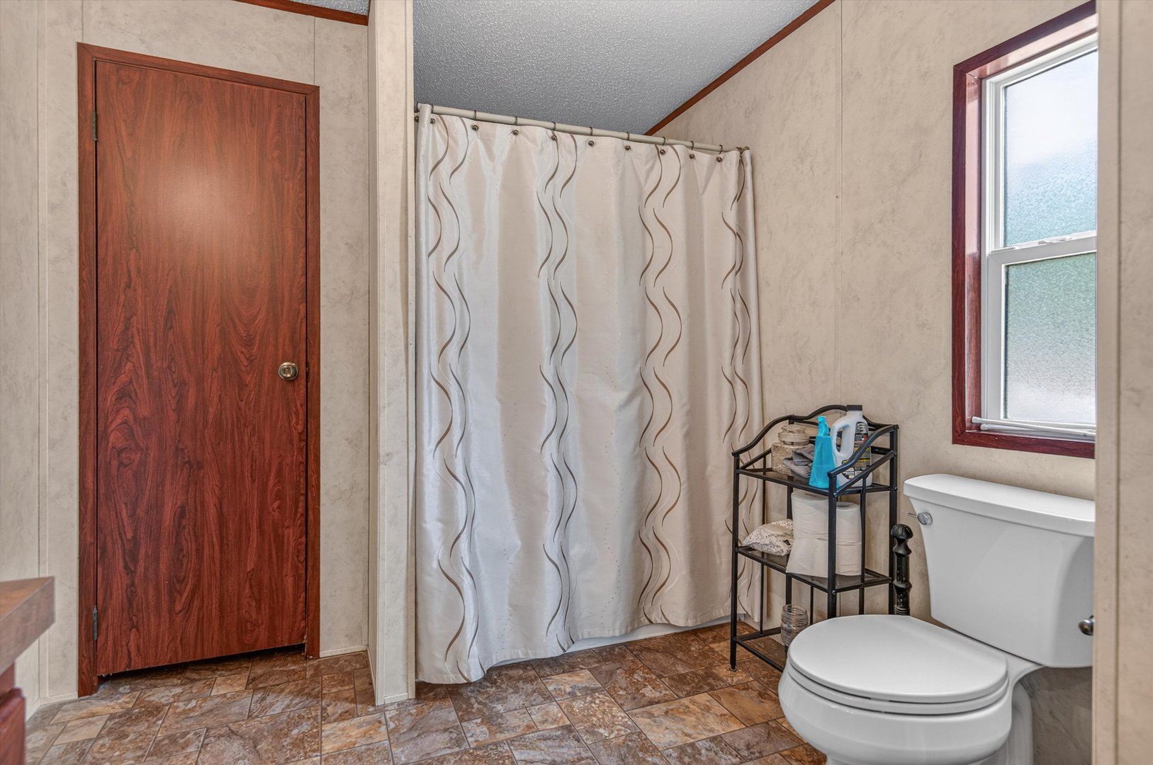 84 Brenner Court Property Photo 16