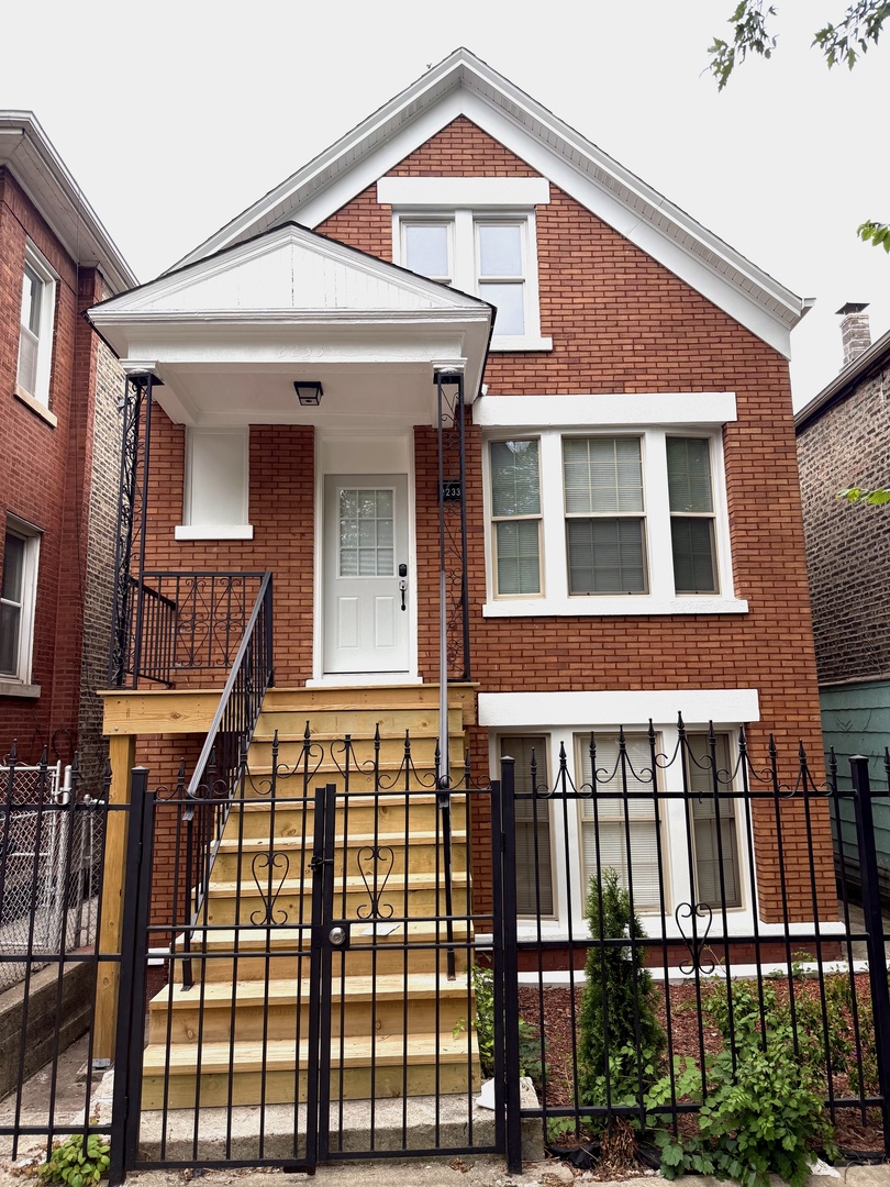 2233 S Spaulding Avenue 2 Property Photo 1