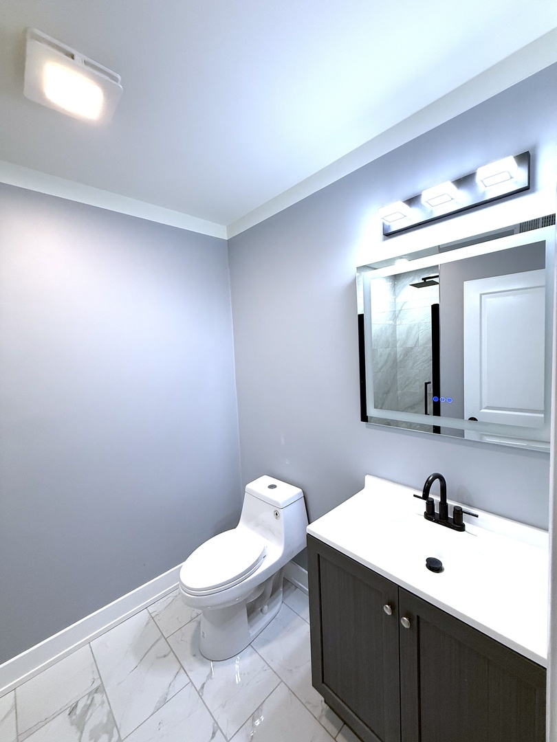 2233 S Spaulding Avenue 2 Property Photo 8