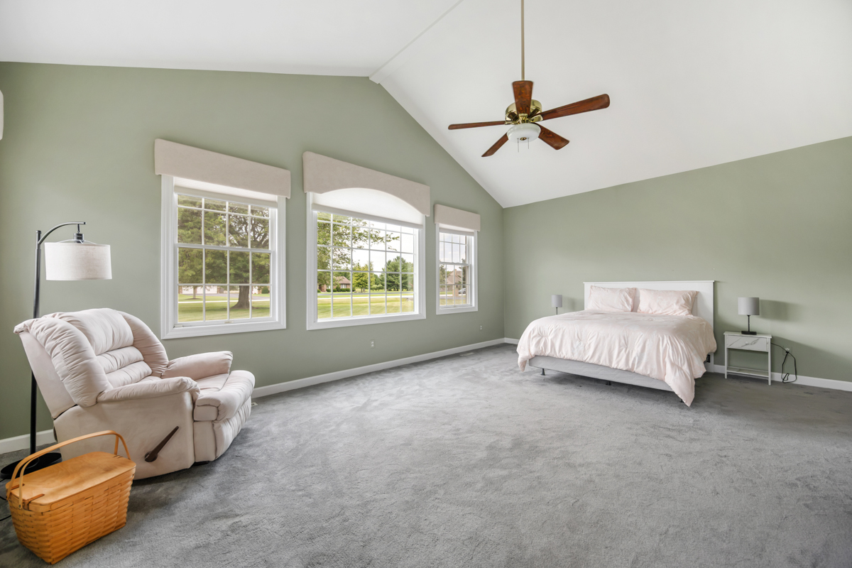 26743 S Winfield Road Property Photo 18