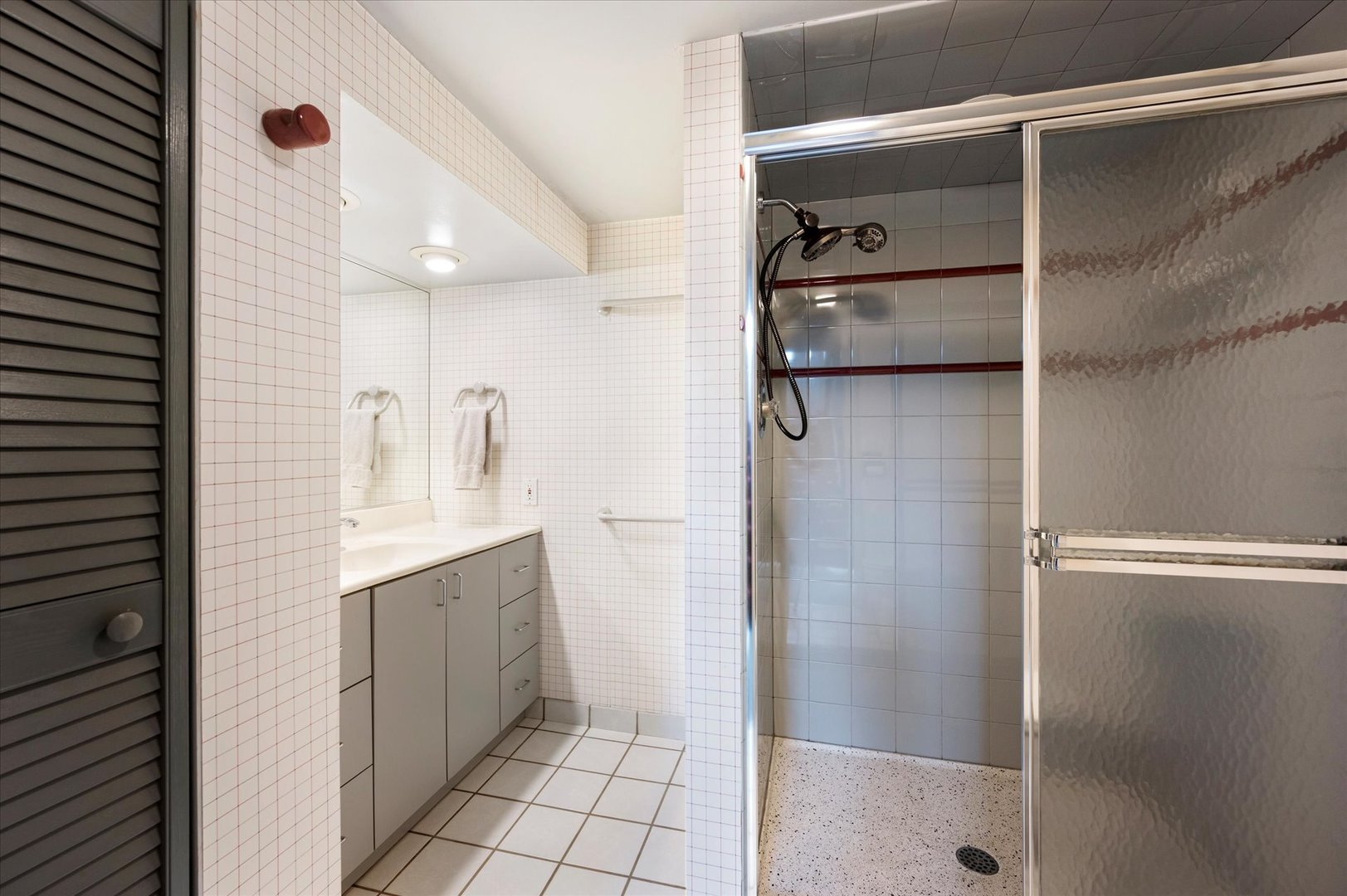 836 N Grove Avenue Property Photo 30