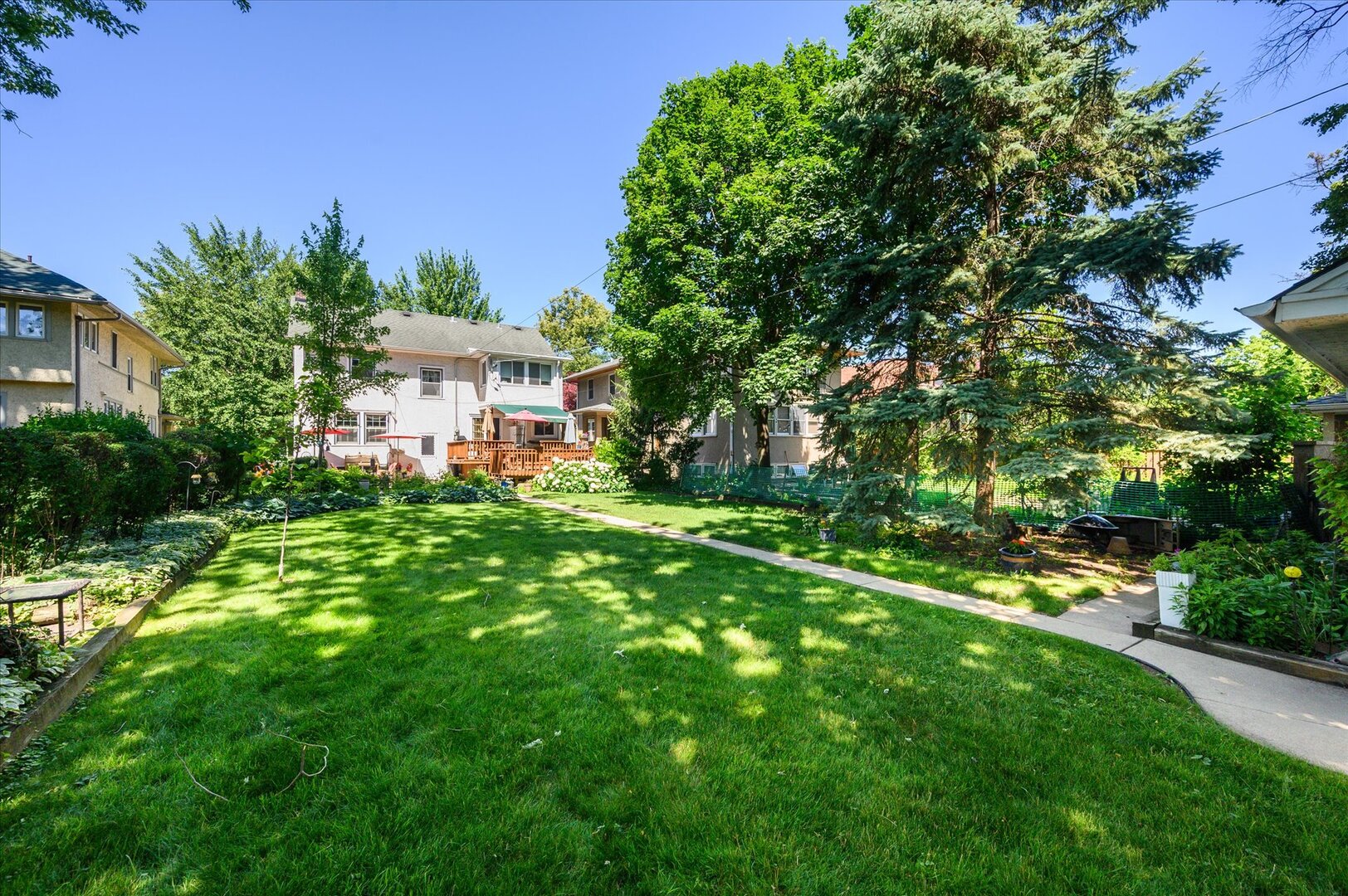 836 N Grove Avenue Property Photo 33