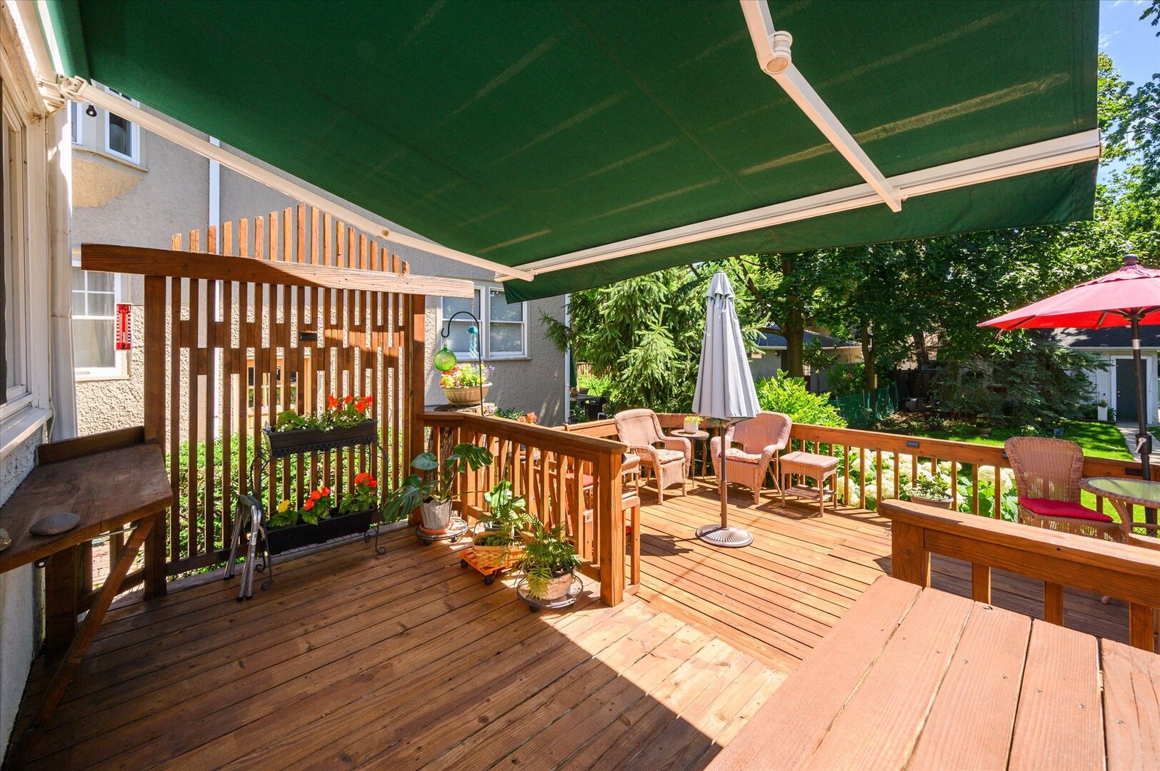 836 N Grove Avenue Property Photo 35