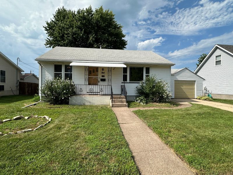 200 10th Street Property Photo 1