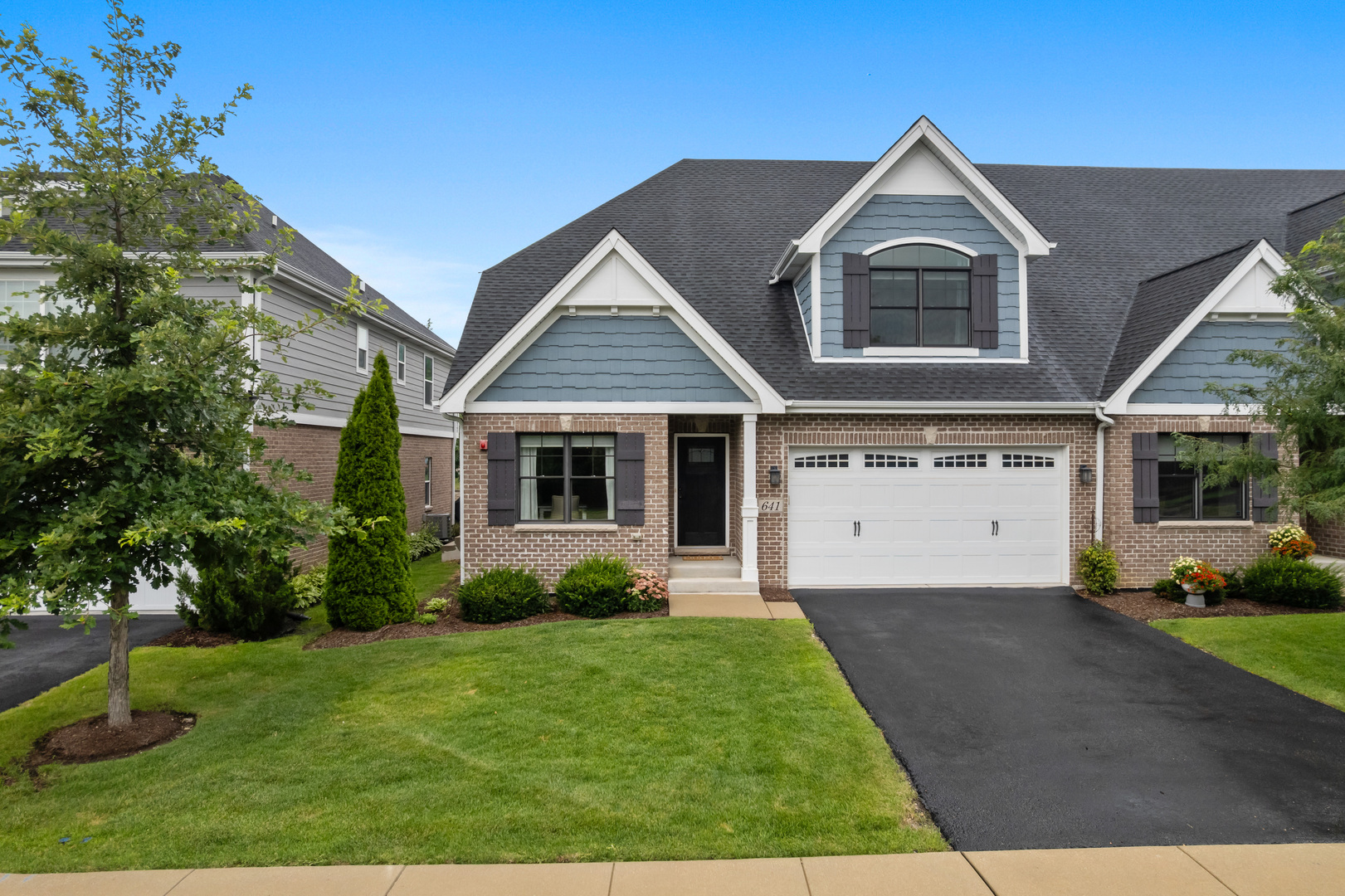 641 Bourbon Court Property Photo 2