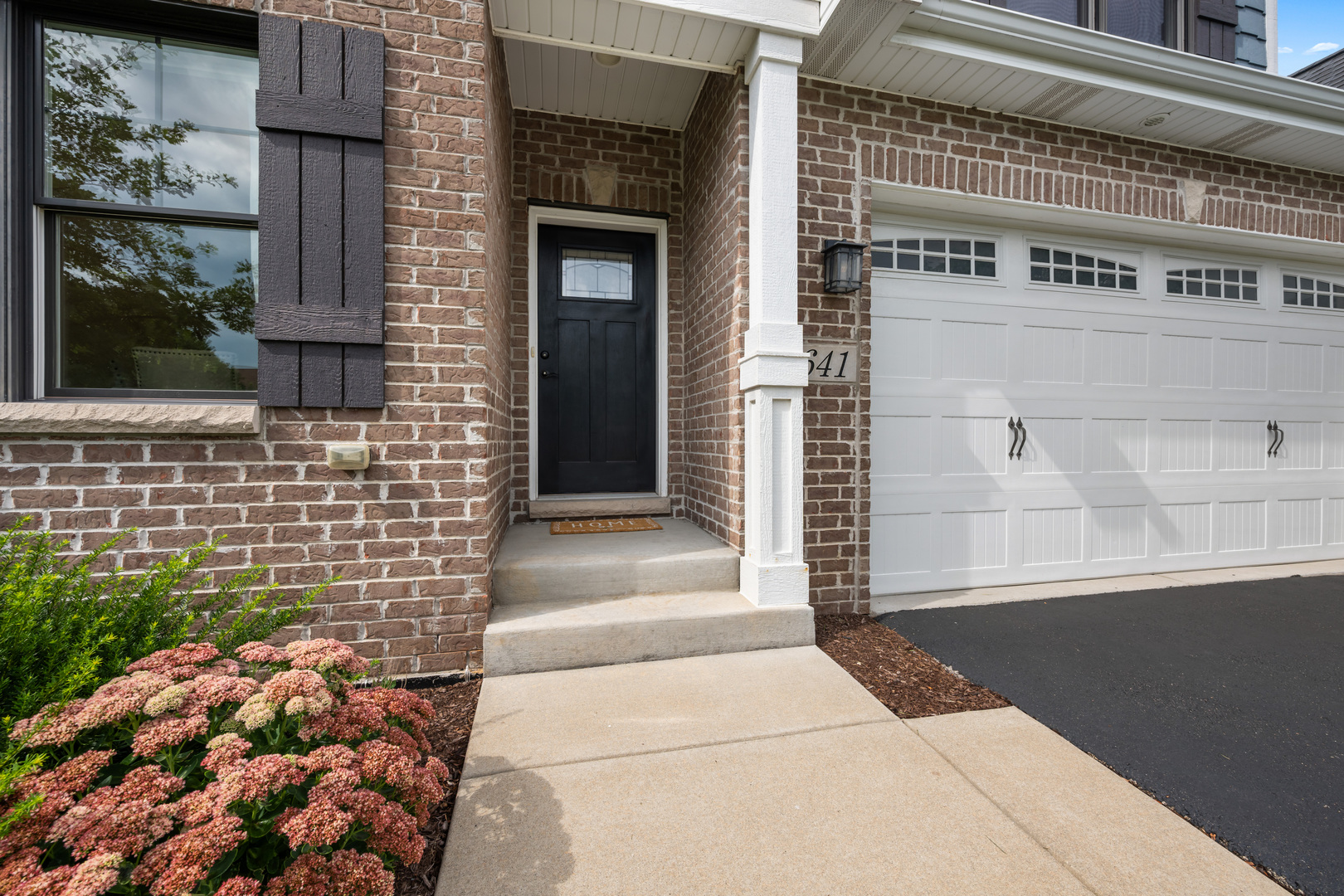 641 Bourbon Court Property Photo 3