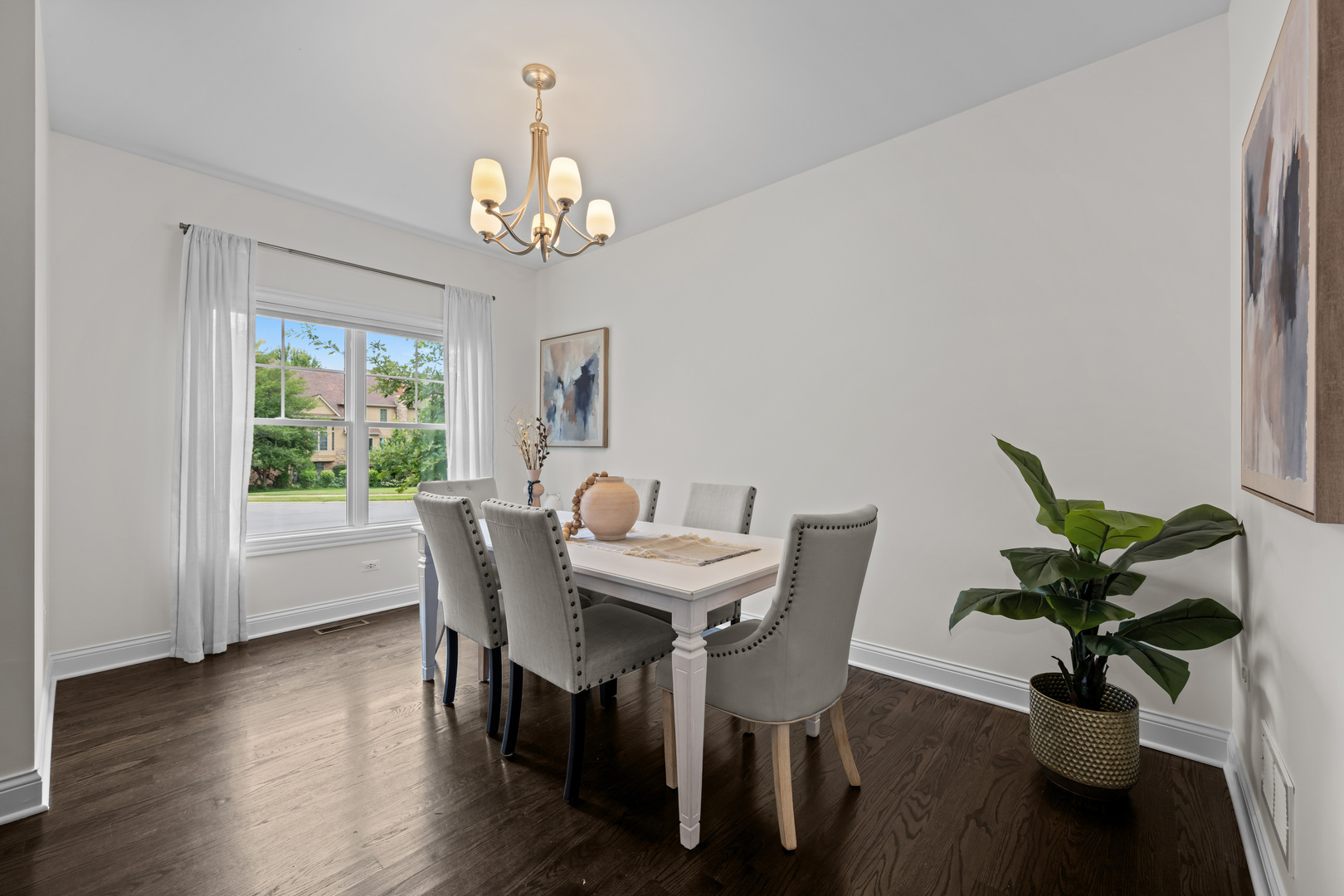 641 Bourbon Court Property Photo 4