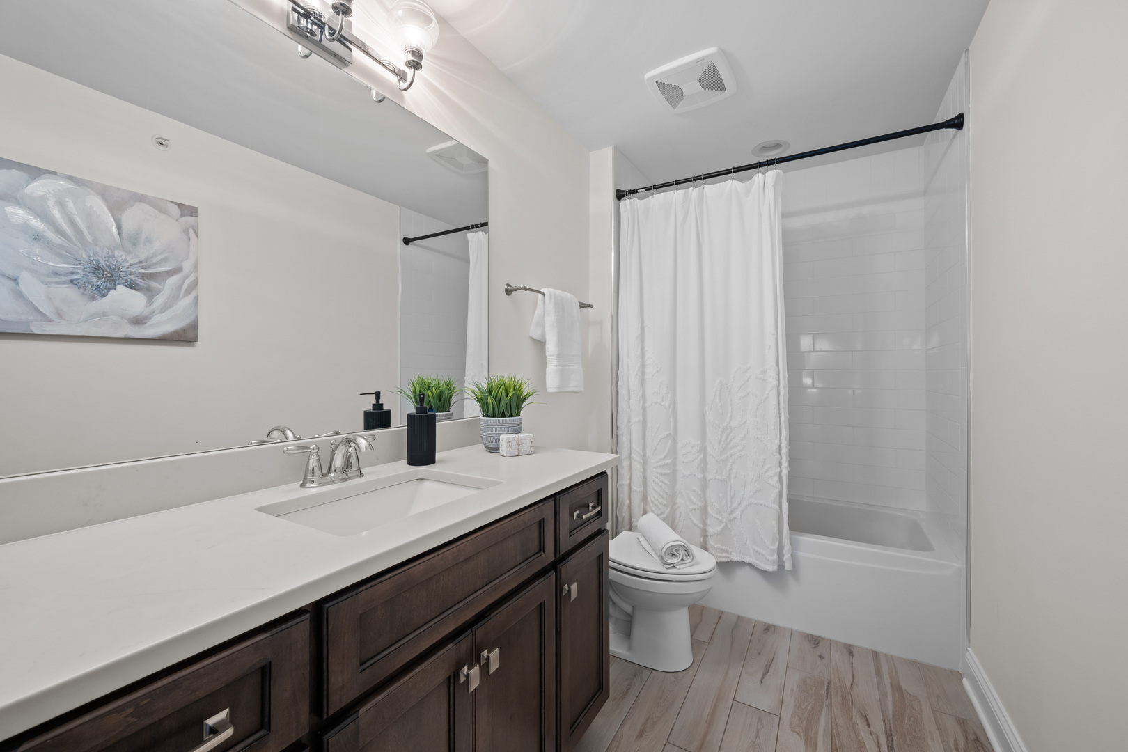 641 Bourbon Court Property Photo 24