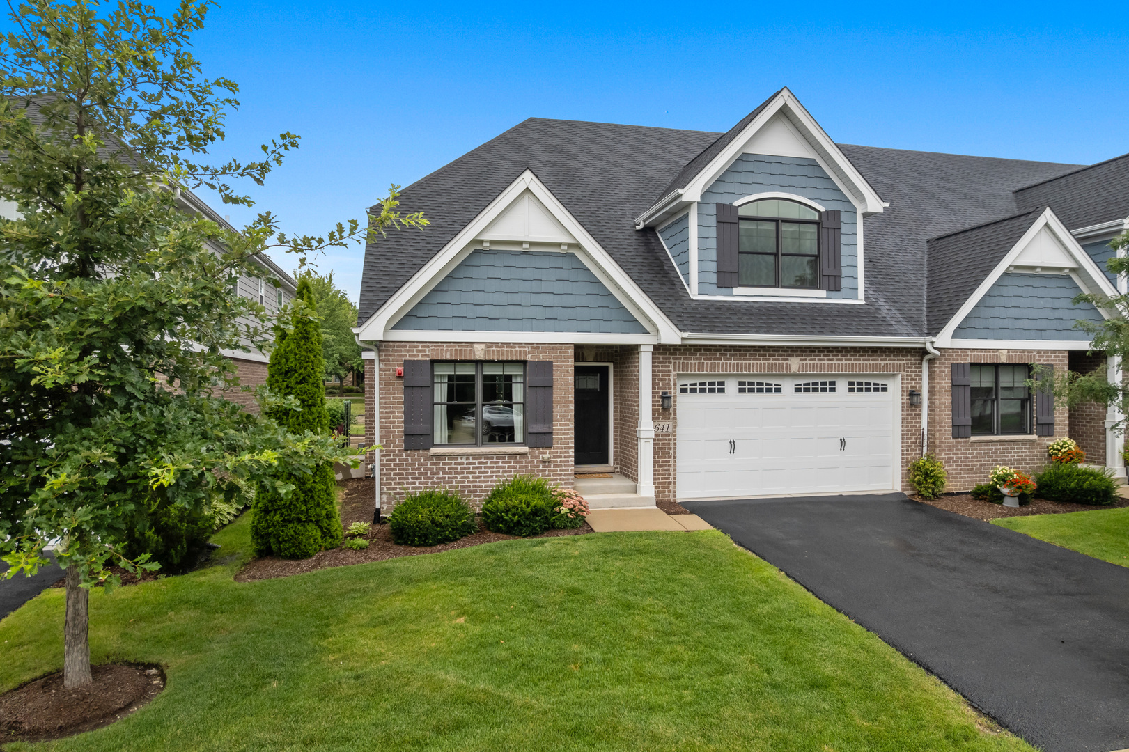 641 Bourbon Court Property Photo 38