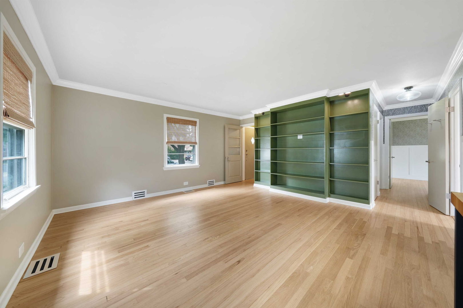 507 W Wesley Street Property Photo 3