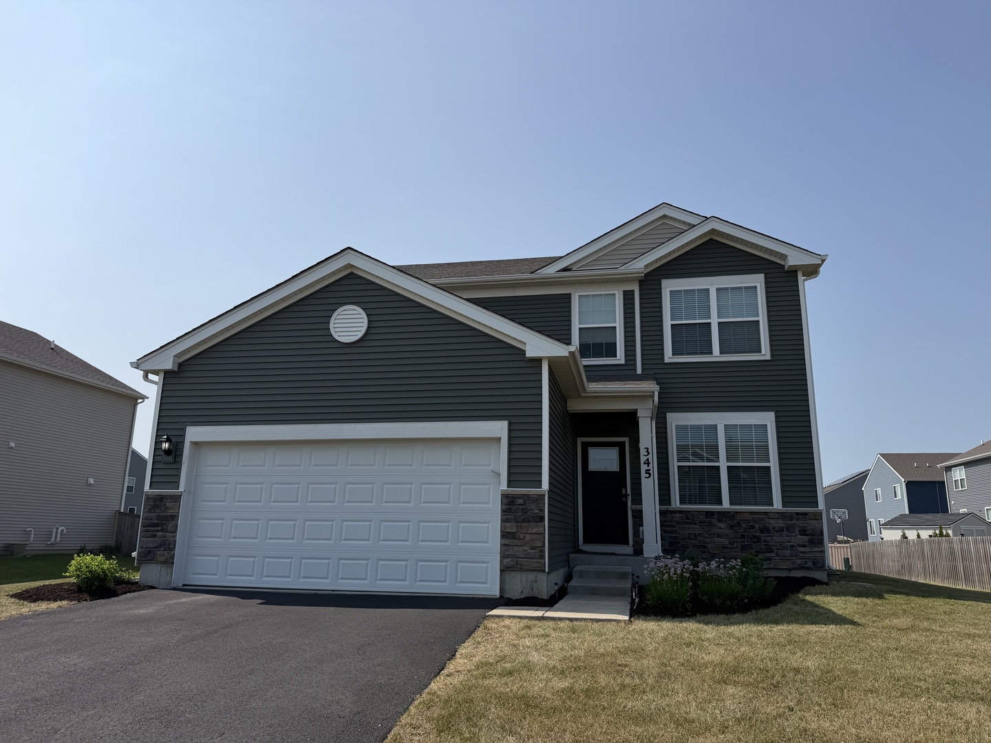 345 Hemlock Lane Property Photo 1