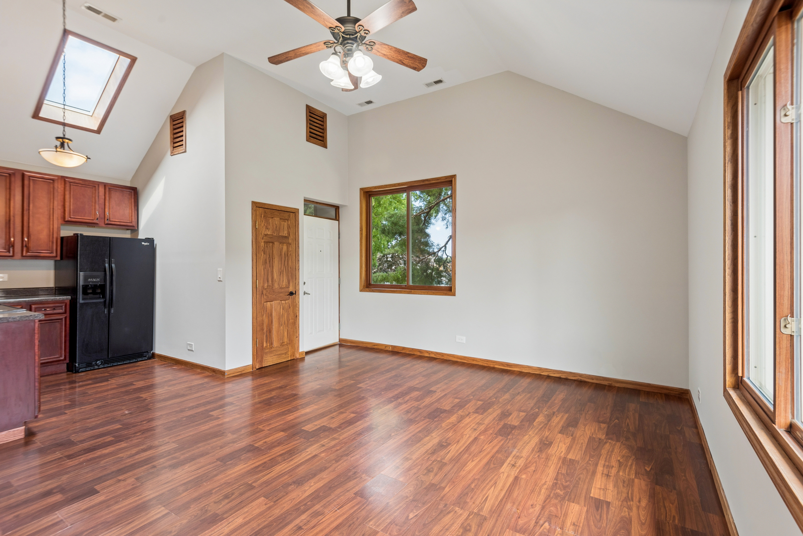 3526 N Overhill Avenue Property Photo 17