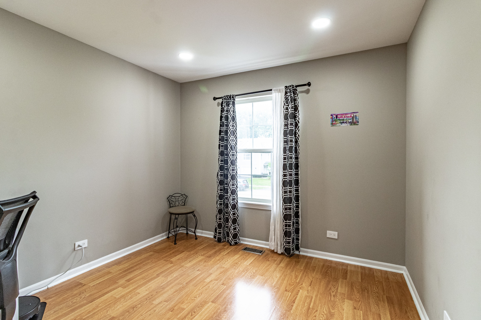 1228 Orleans Drive Property Photo 13