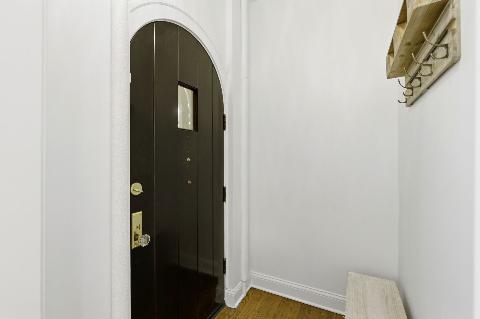 4425 Wilson Avenue Property Photo 5