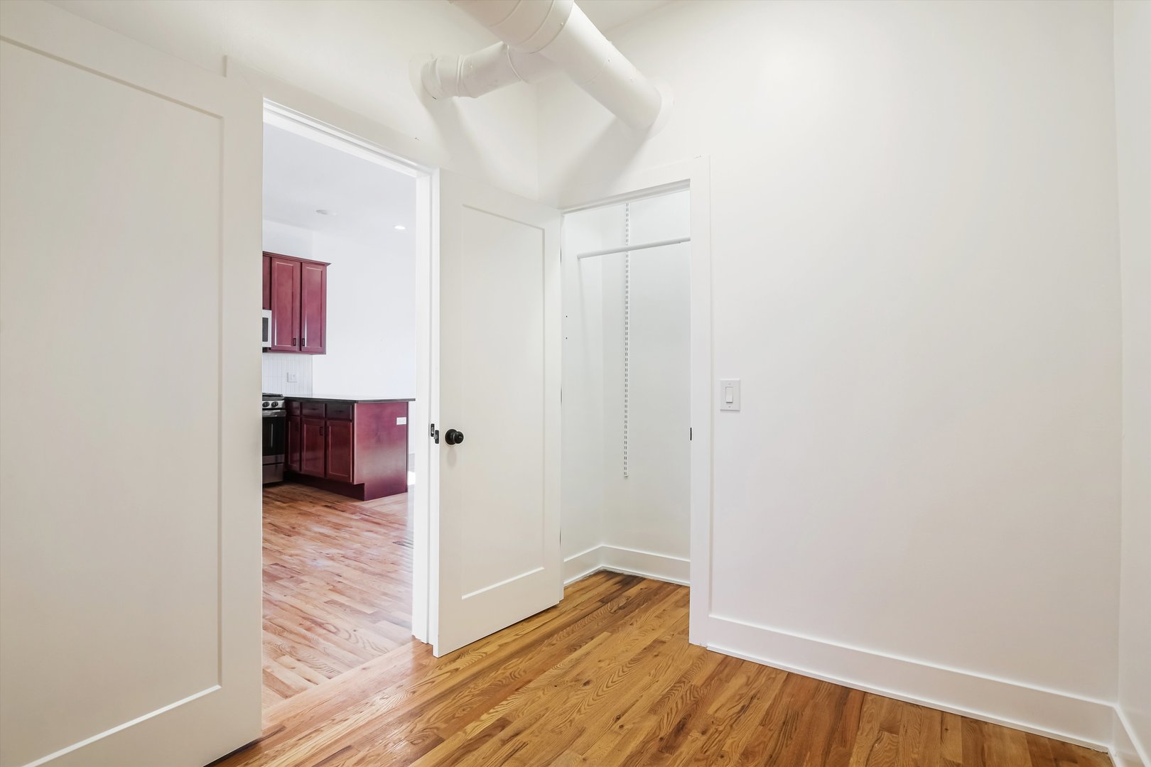 1421 W Chicago Avenue Property Photo 15