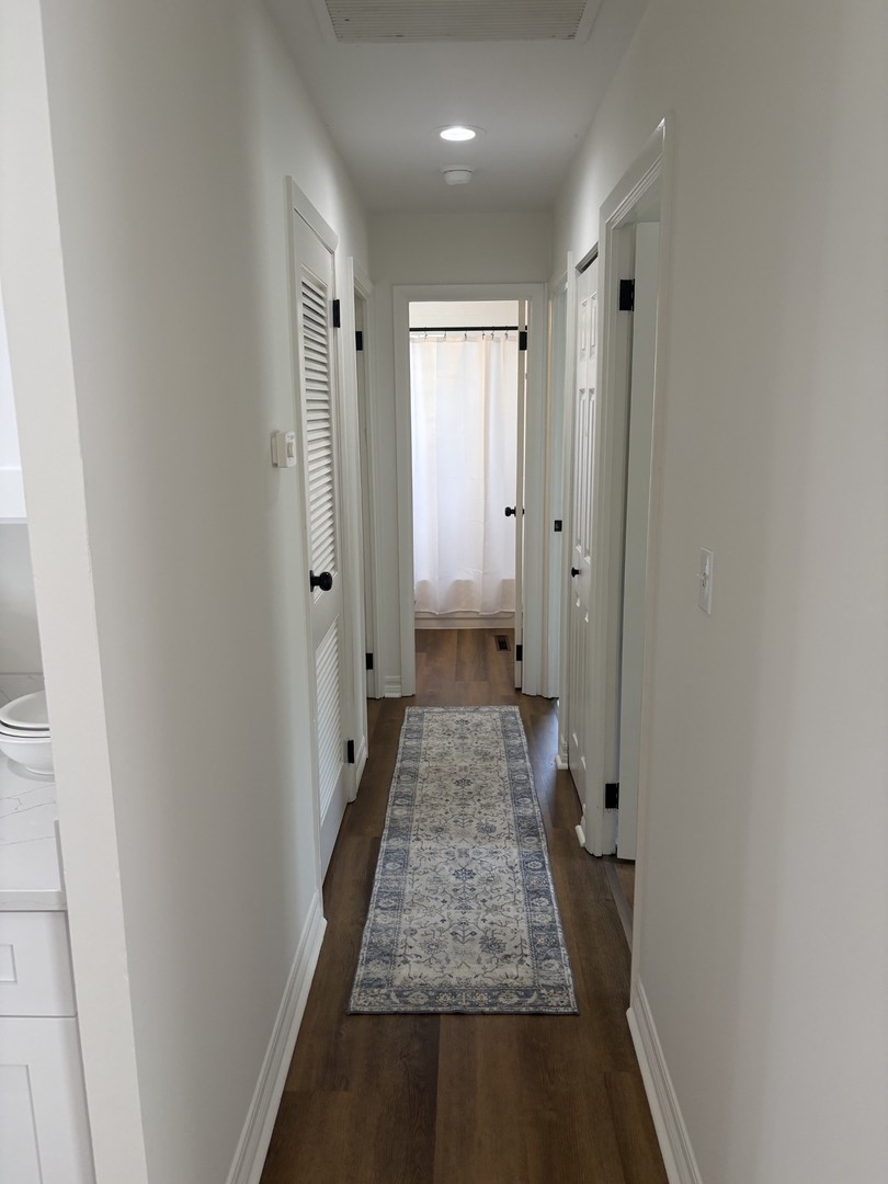 3420 Greenbriar Drive Property Photo 6