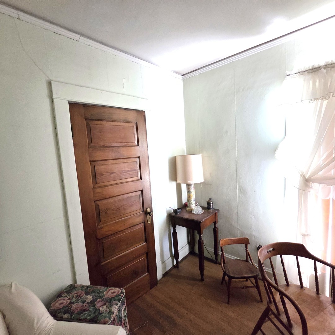 522 E Main Street Property Photo 30