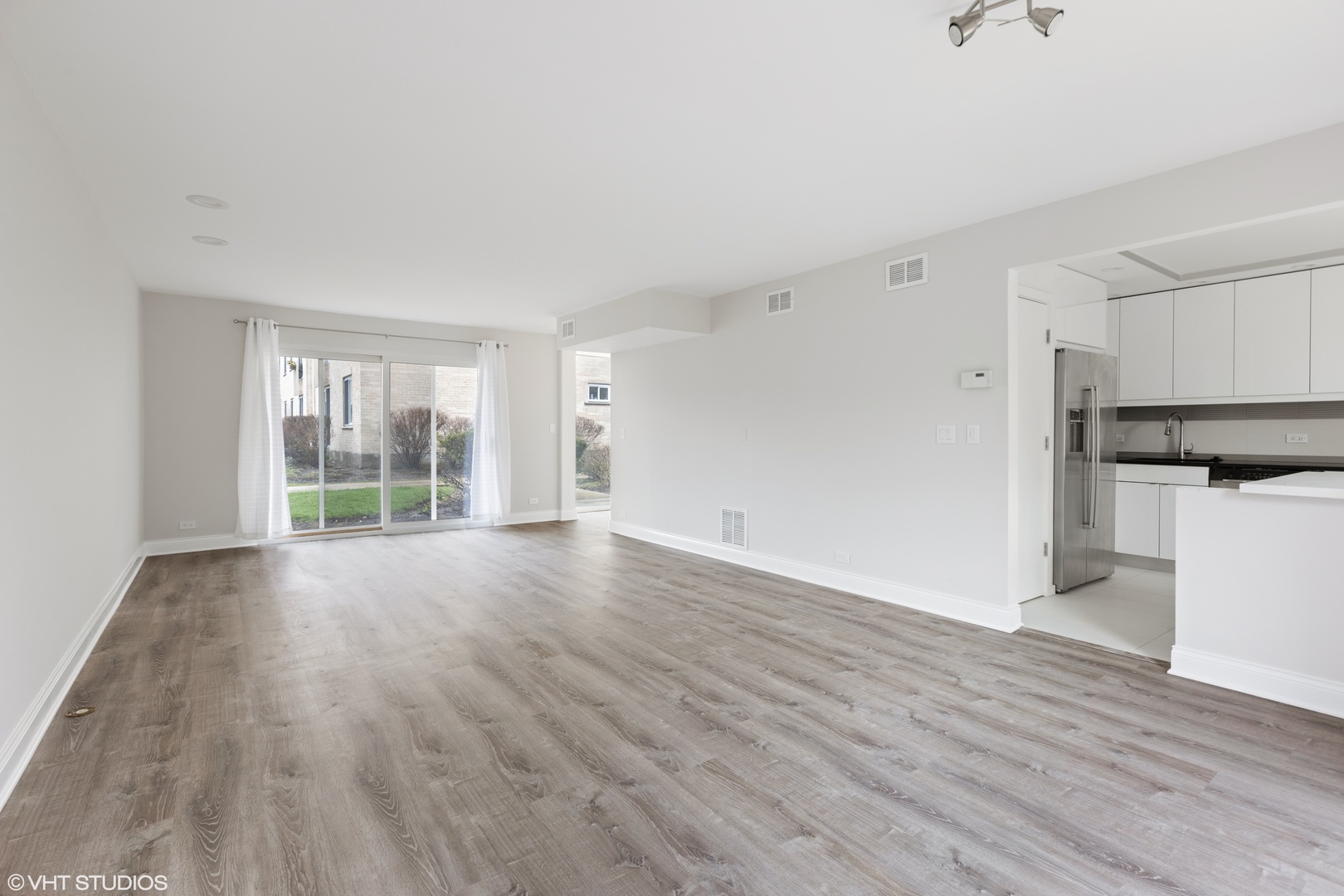 158 Green Bay Road Property Photo 4
