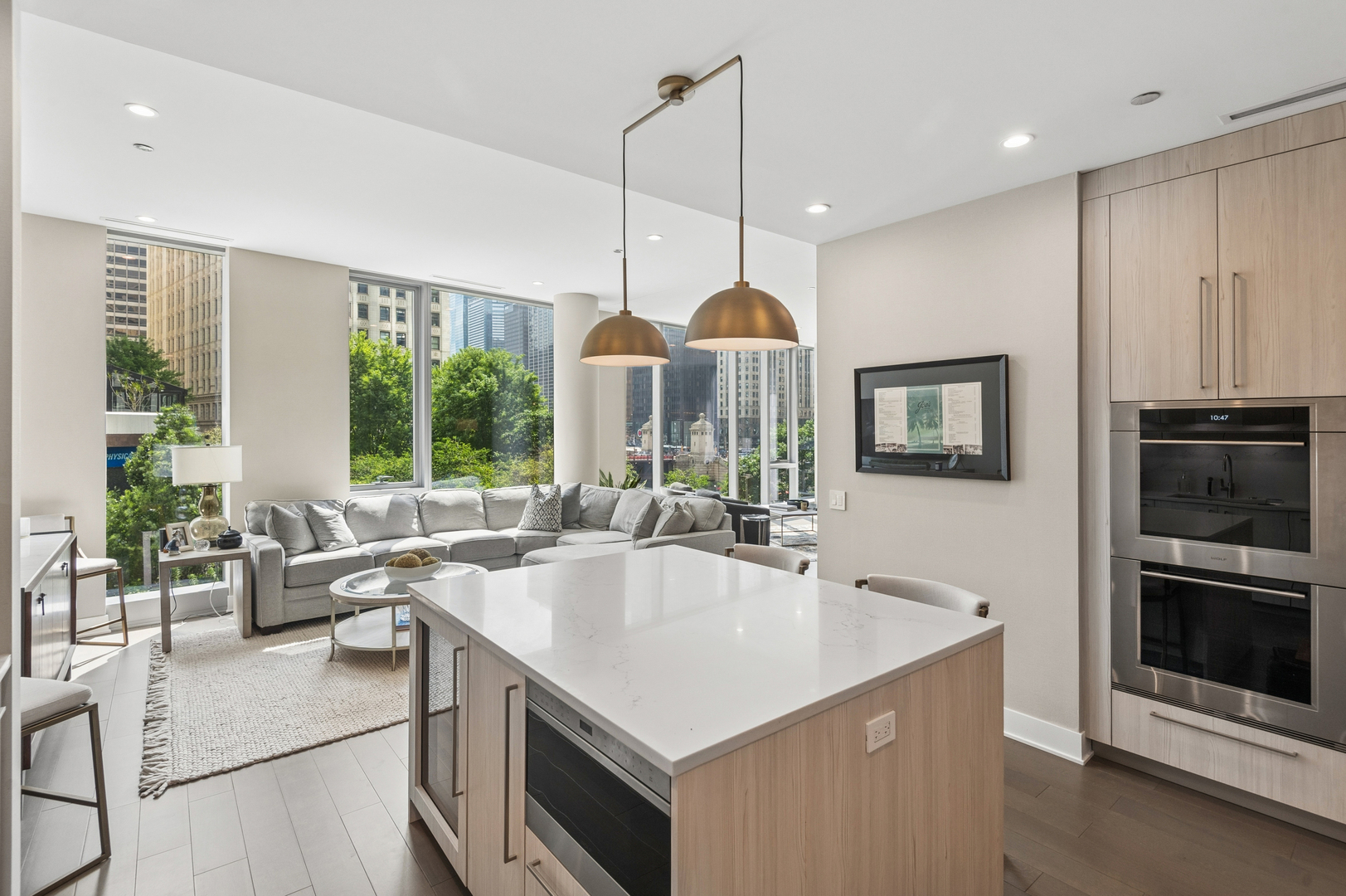 403 N Wabash Avenue 3a Property Photo 14