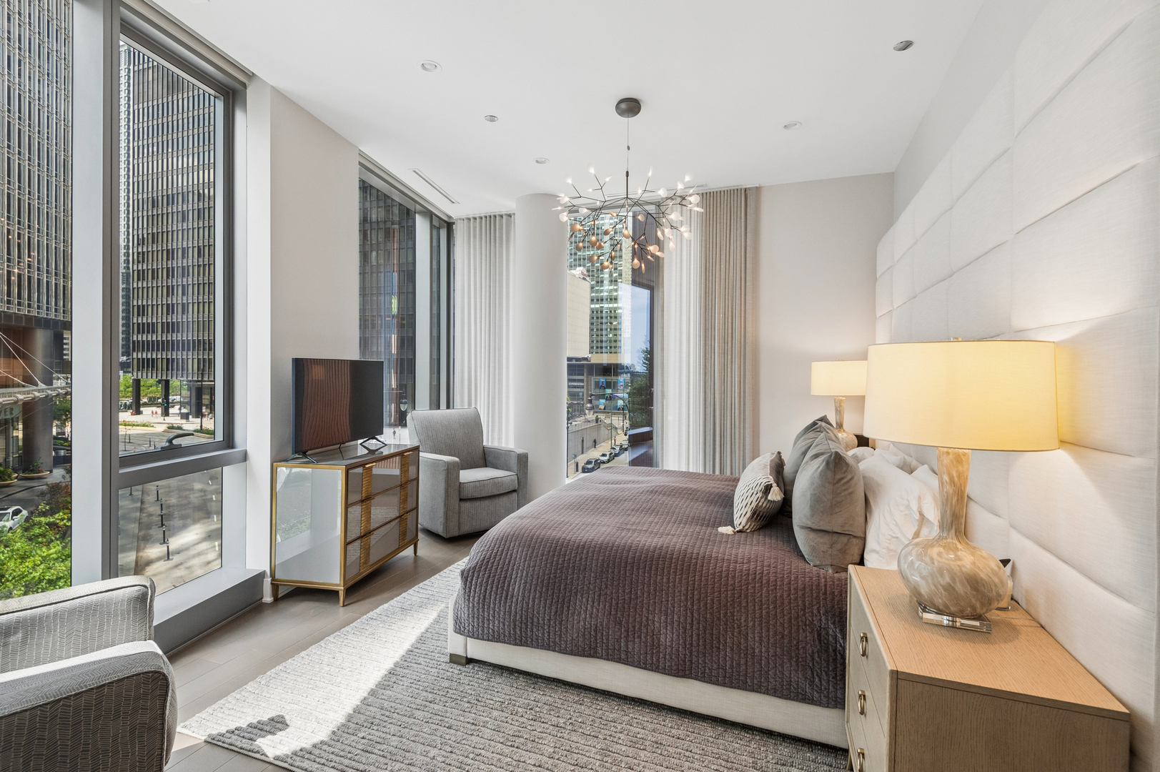 403 N Wabash Avenue 3a Property Photo 22