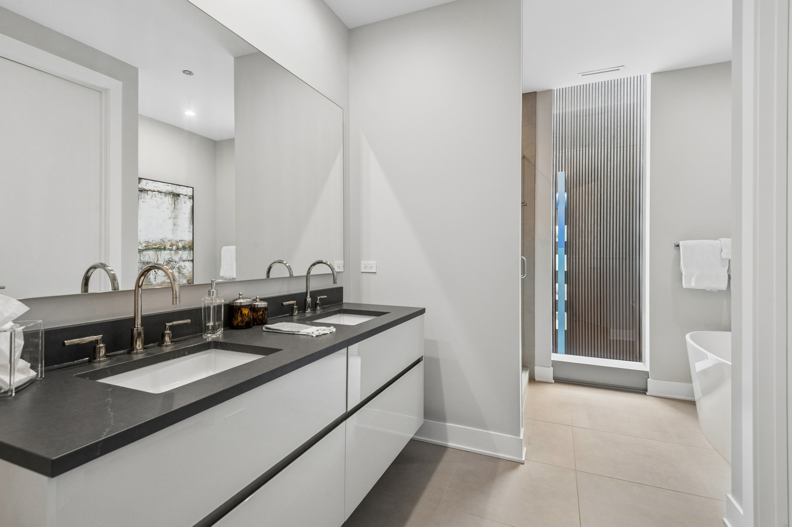 403 N Wabash Avenue 3a Property Photo 28