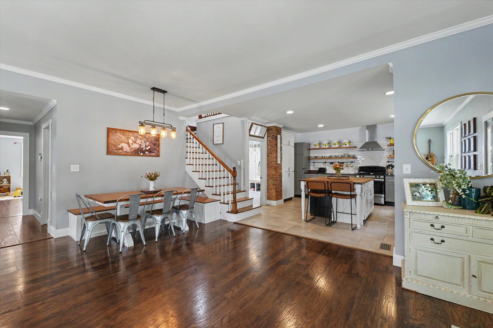 101 E Douglas Street Property Photo 12