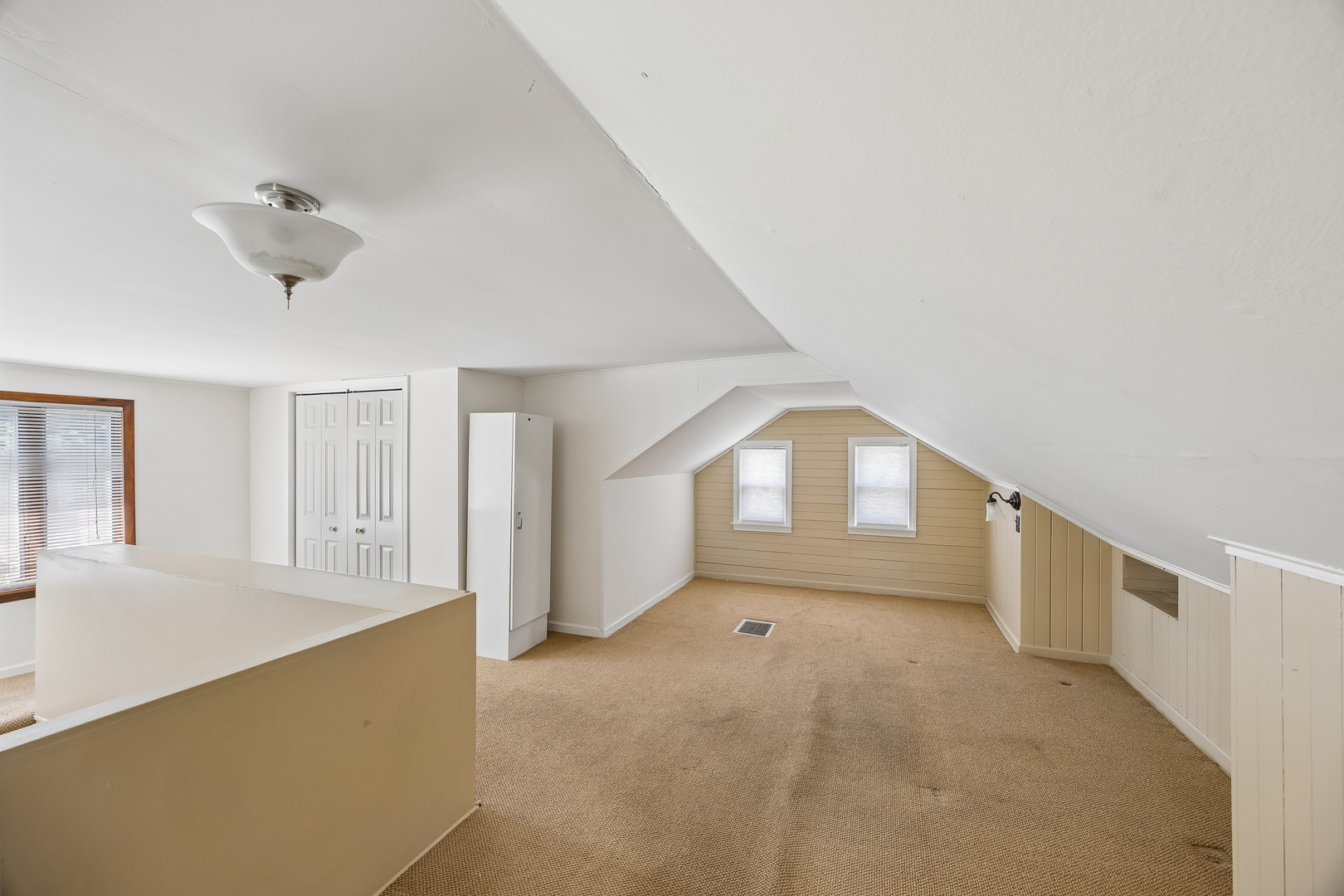 1669 W 187th Street Property Photo 15