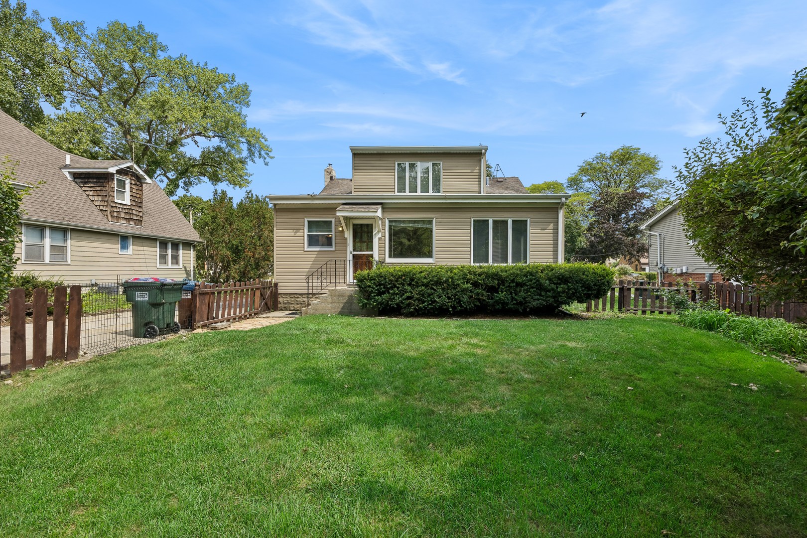 1669 W 187th Street Property Photo 20