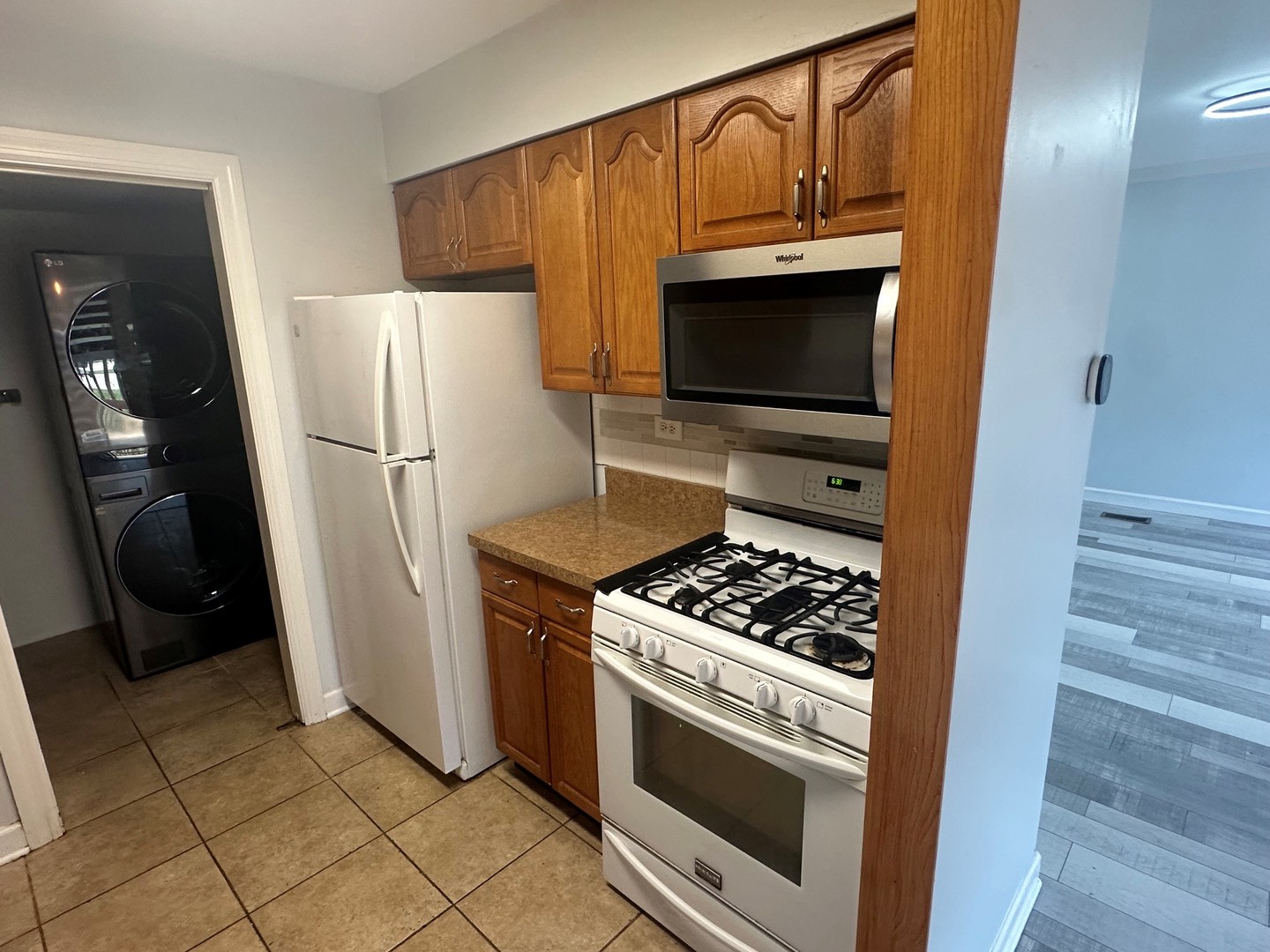 5700 Dutch Mill Court B Property Photo 7