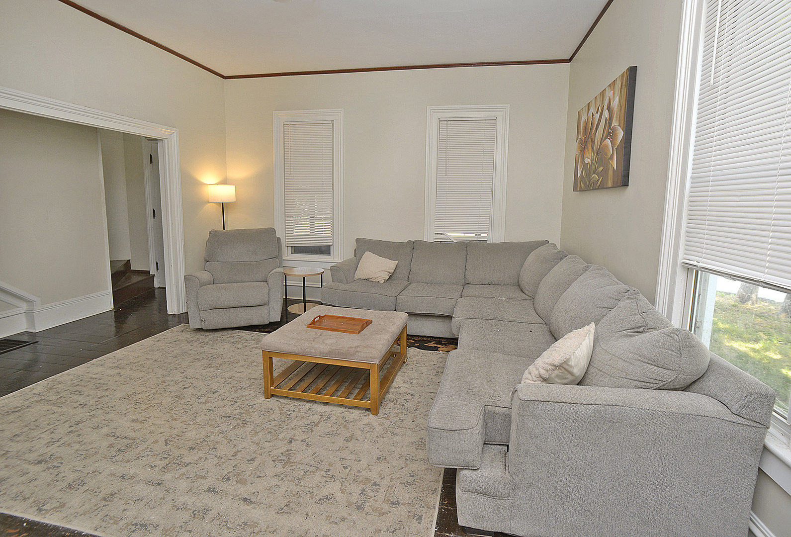 1128 Saint Vincent Avenue Property Photo 6