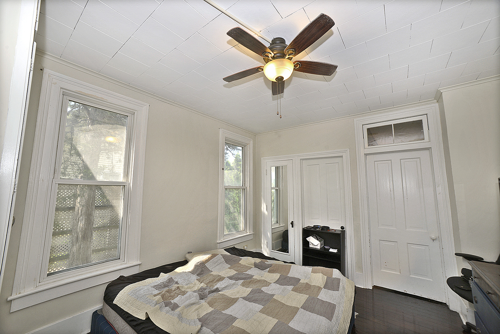1128 Saint Vincent Avenue Property Photo 7