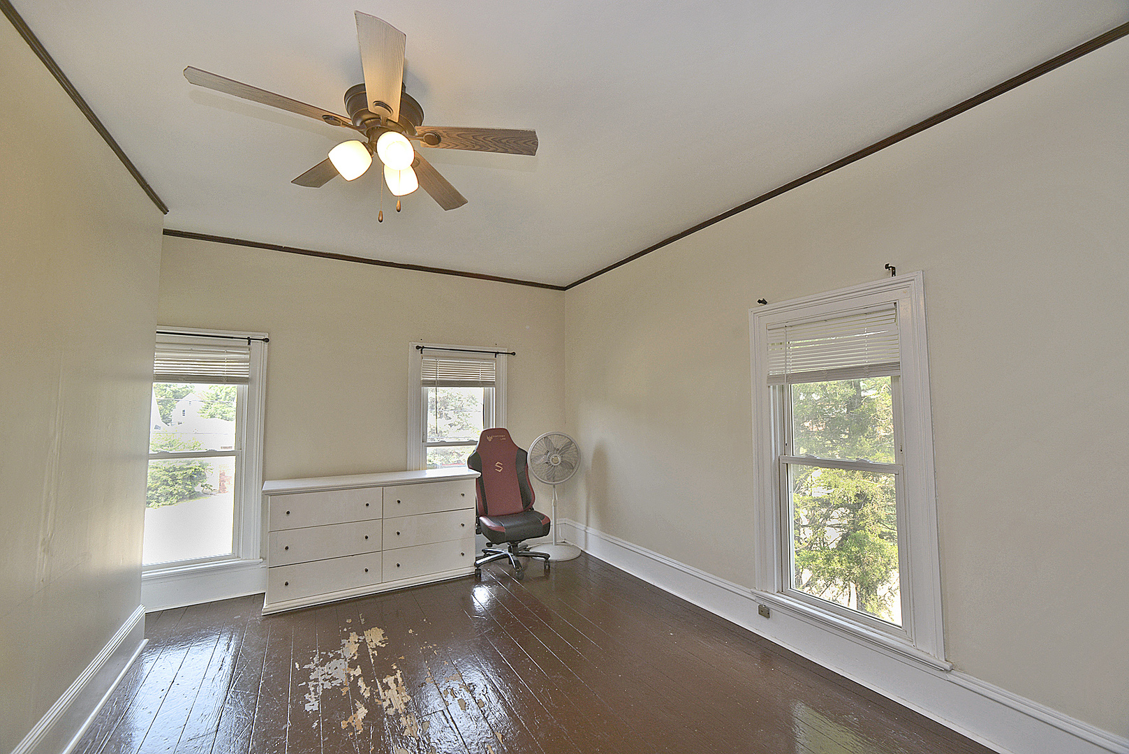 1128 Saint Vincent Avenue Property Photo 12