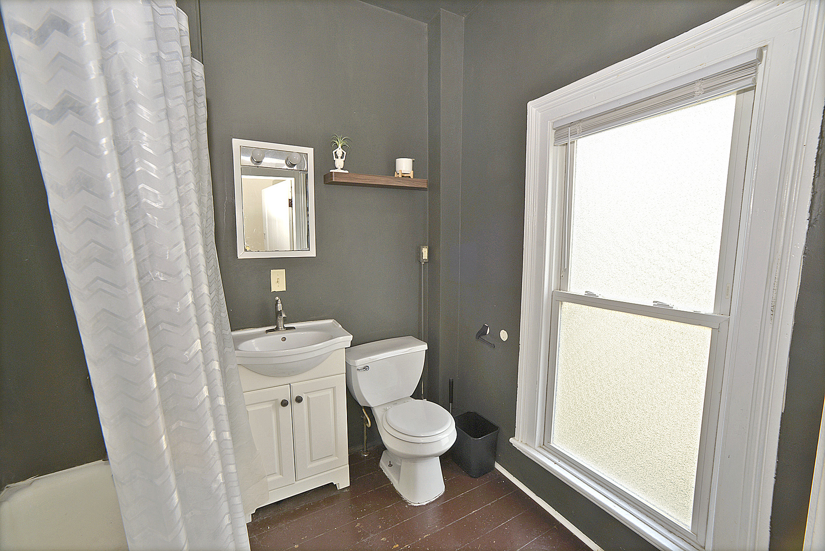 1128 Saint Vincent Avenue Property Photo 13