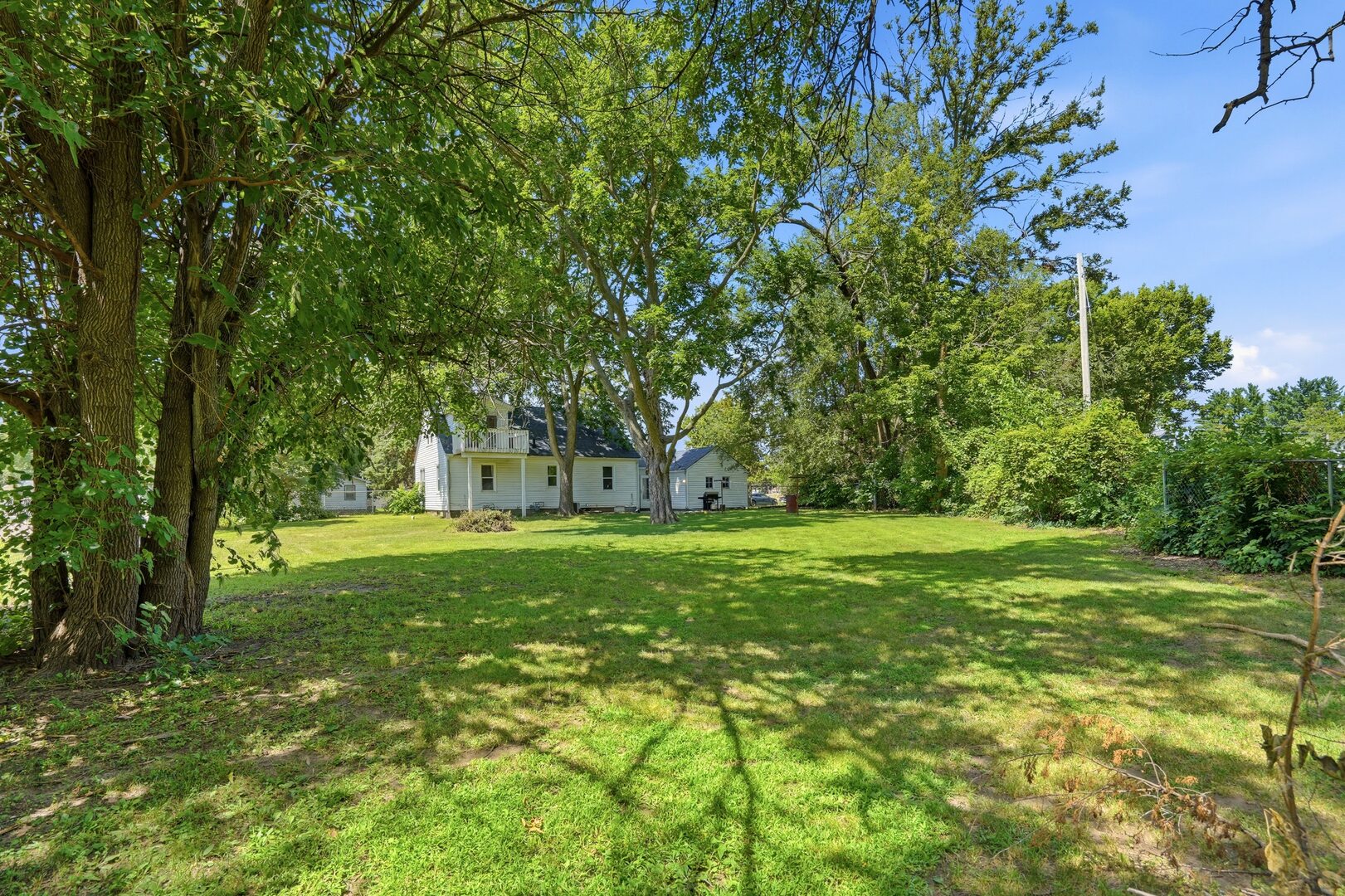 704 2nd Avenue Property Photo 4