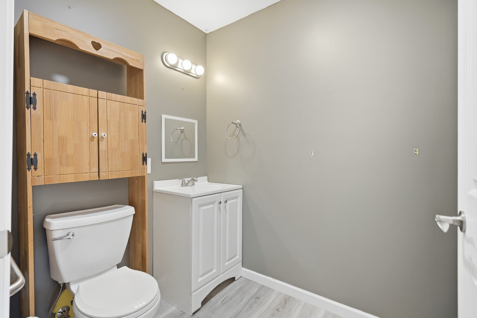 704 2nd Avenue Property Photo 22