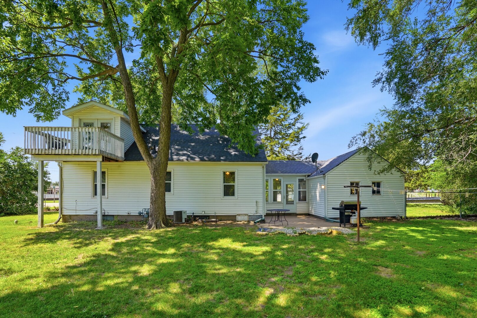 704 2nd Avenue Property Photo 38