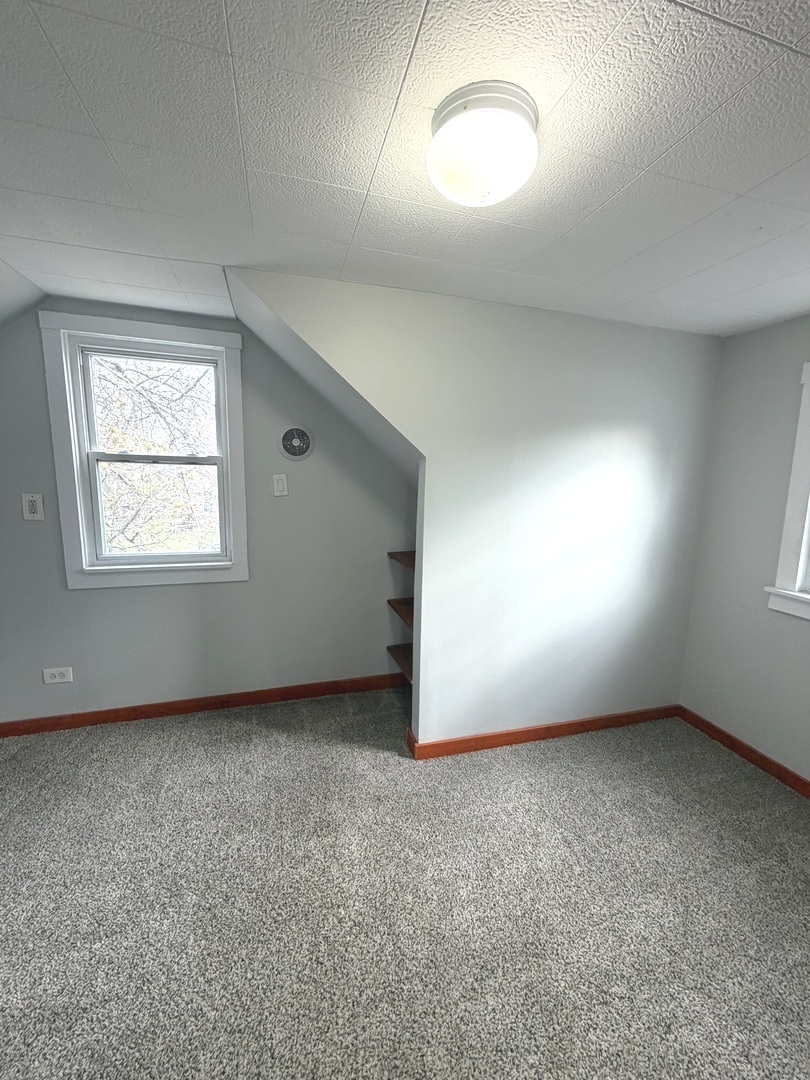 2209 Douglas Avenue Property Photo 21